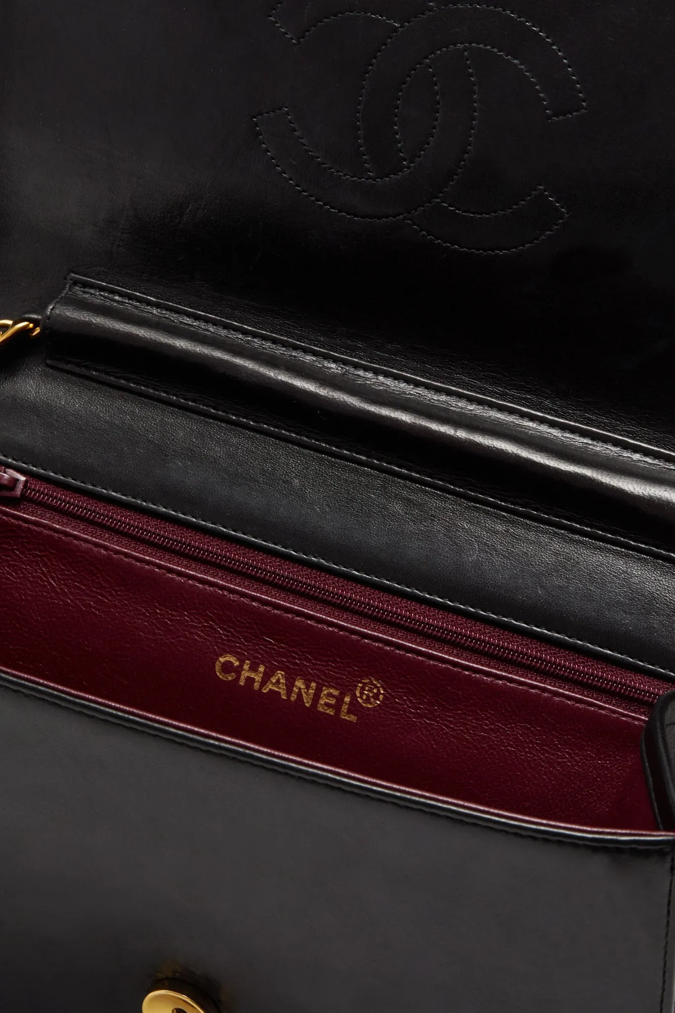 CHANEL Black Medium Vintage Quilted Lambskin Full Flap Bag sold by Tuckernuck product image thumbnail 5