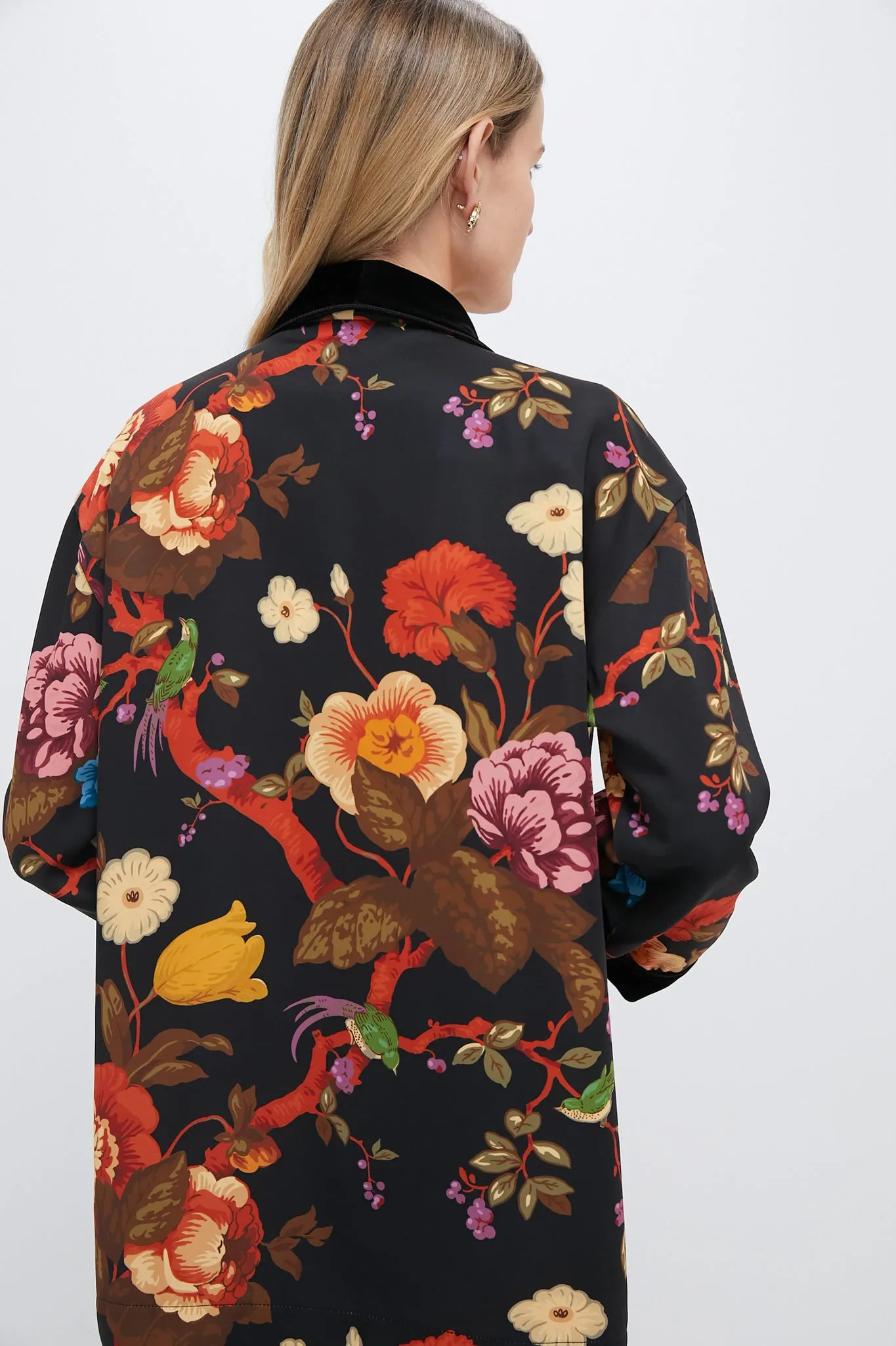Baroque Floral Smoking Jacket sold by Tuckernuck product image thumbnail 4