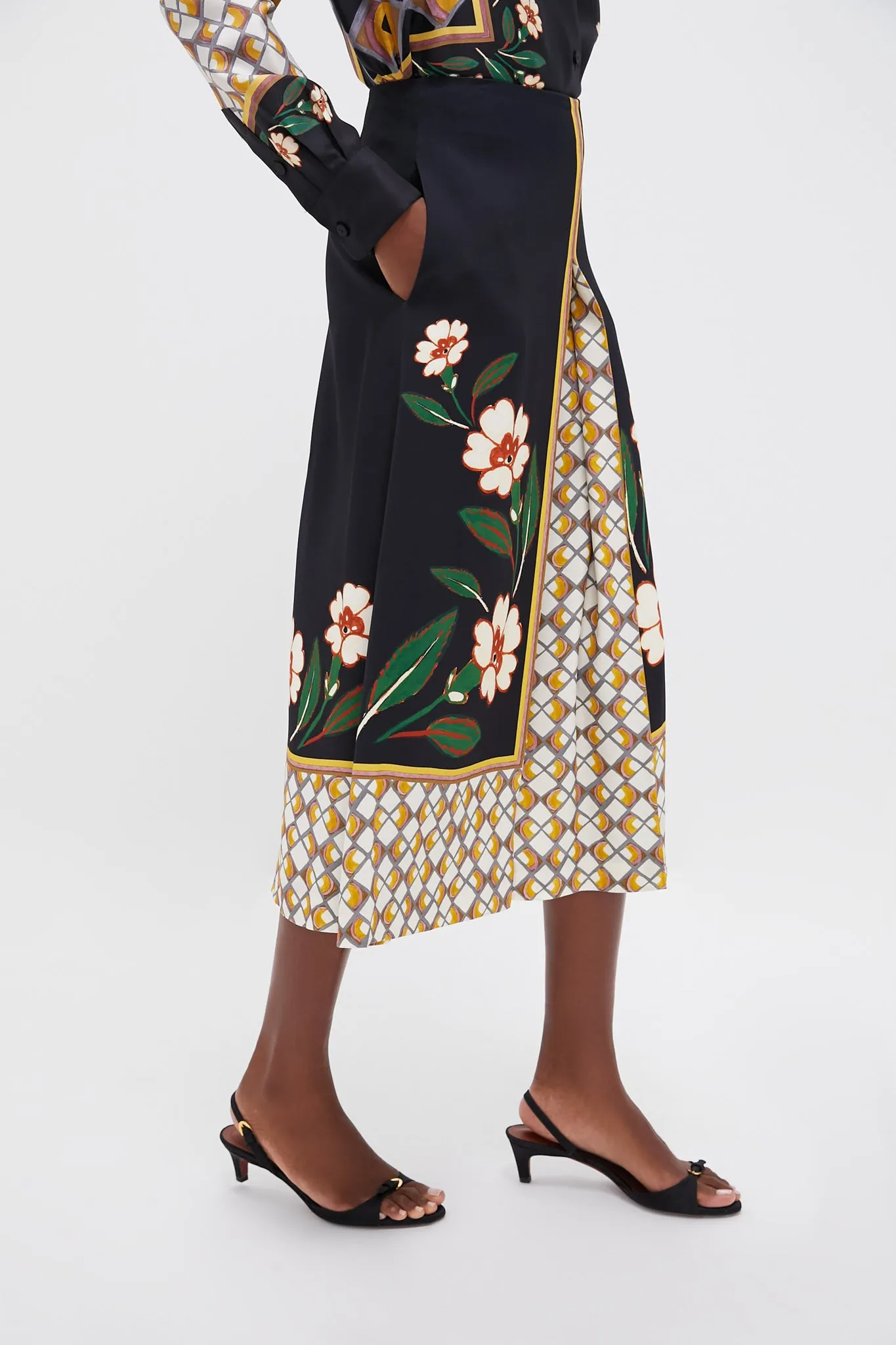 Dazed Placee Santa Monica Skirt sold by Tuckernuck product image thumbnail 3