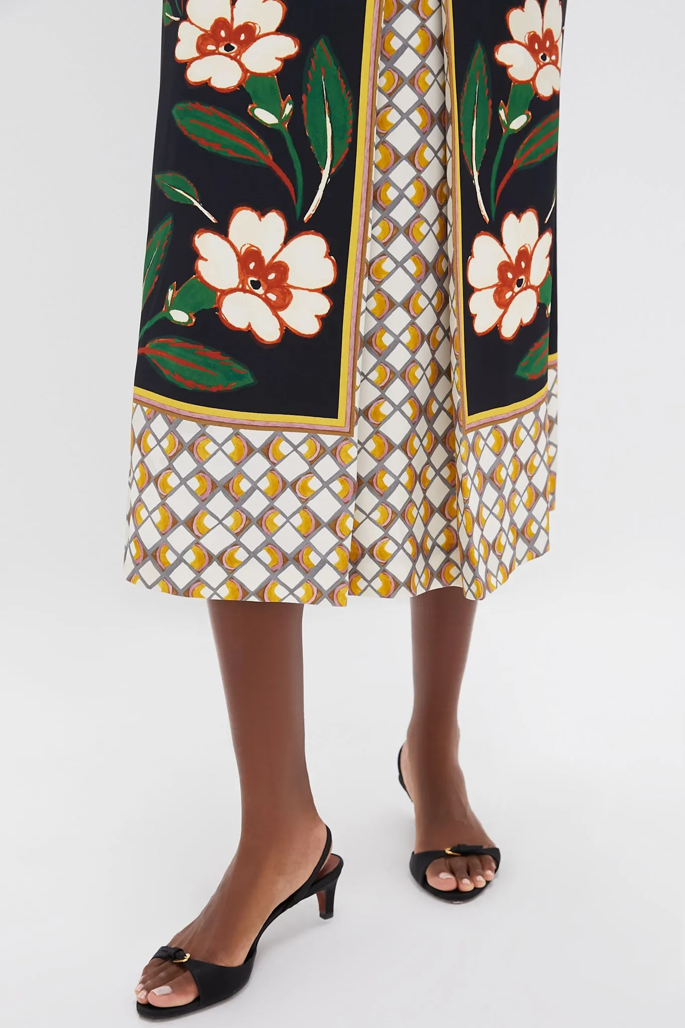 Dazed Placee Santa Monica Skirt sold by Tuckernuck product image thumbnail 5