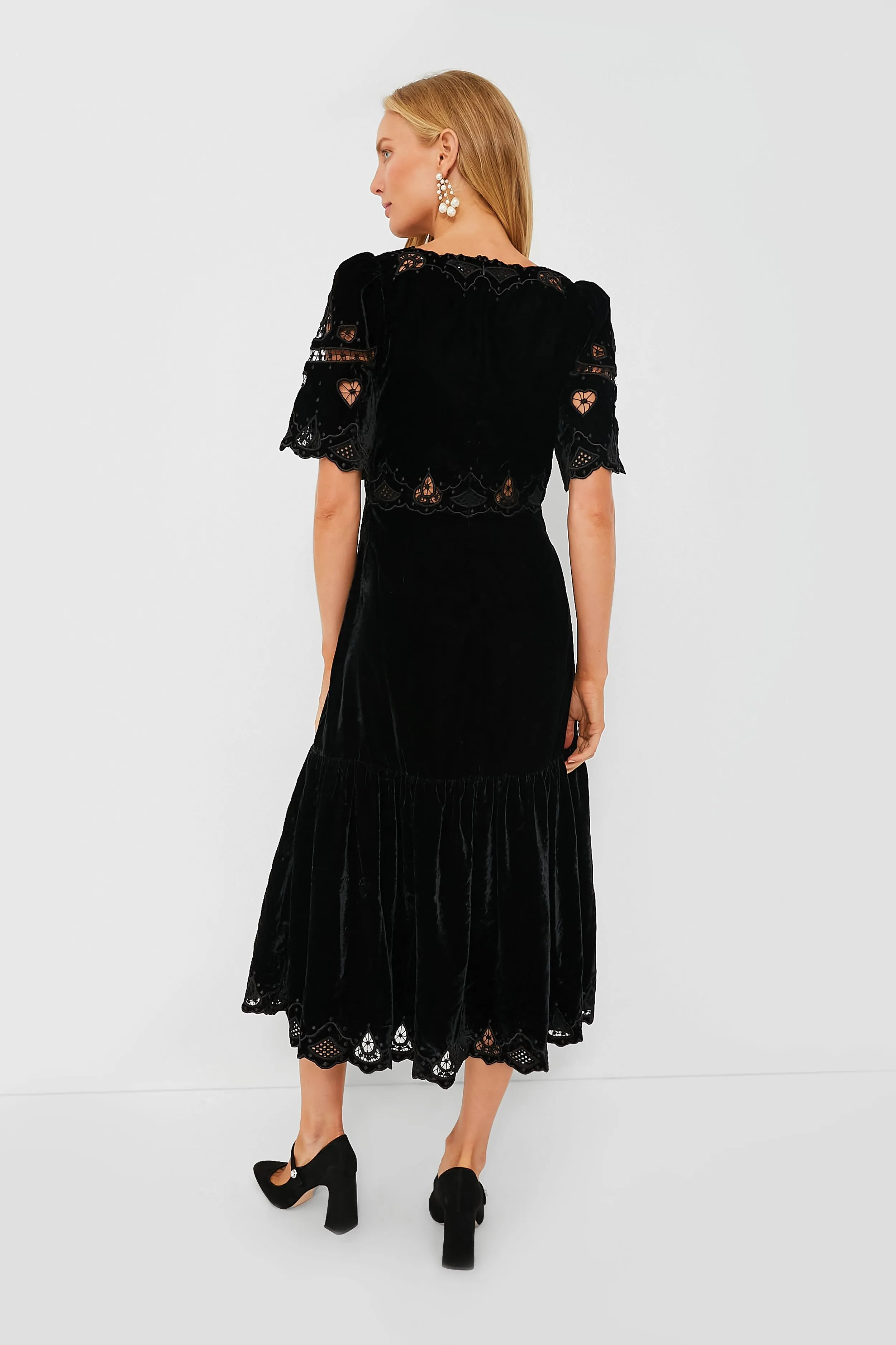 Black Eliana Embroidery Short Sleeve V-Neck Dress sold by Tuckernuck product image thumbnail 4