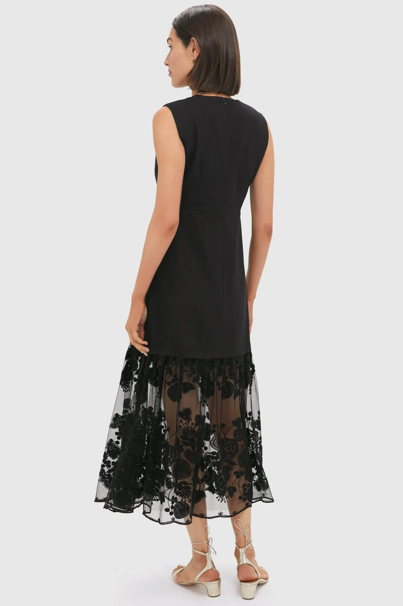 Black Arielle Lace V-Neck Midi Dress sold by Tuckernuck product image thumbnail 4