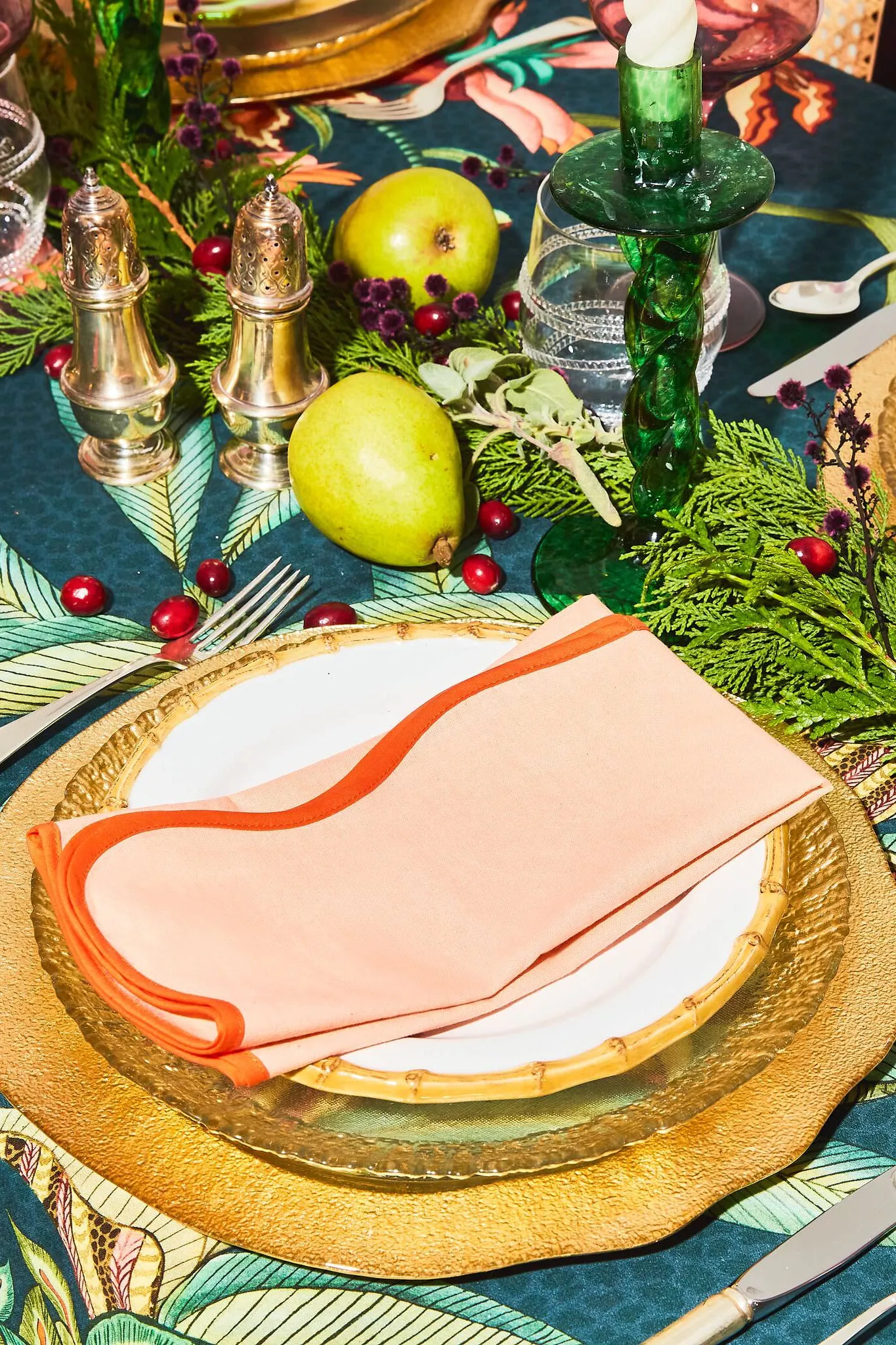 Orange Scalloped Napkin Set of 4 sold by Tuckernuck product image thumbnail 4