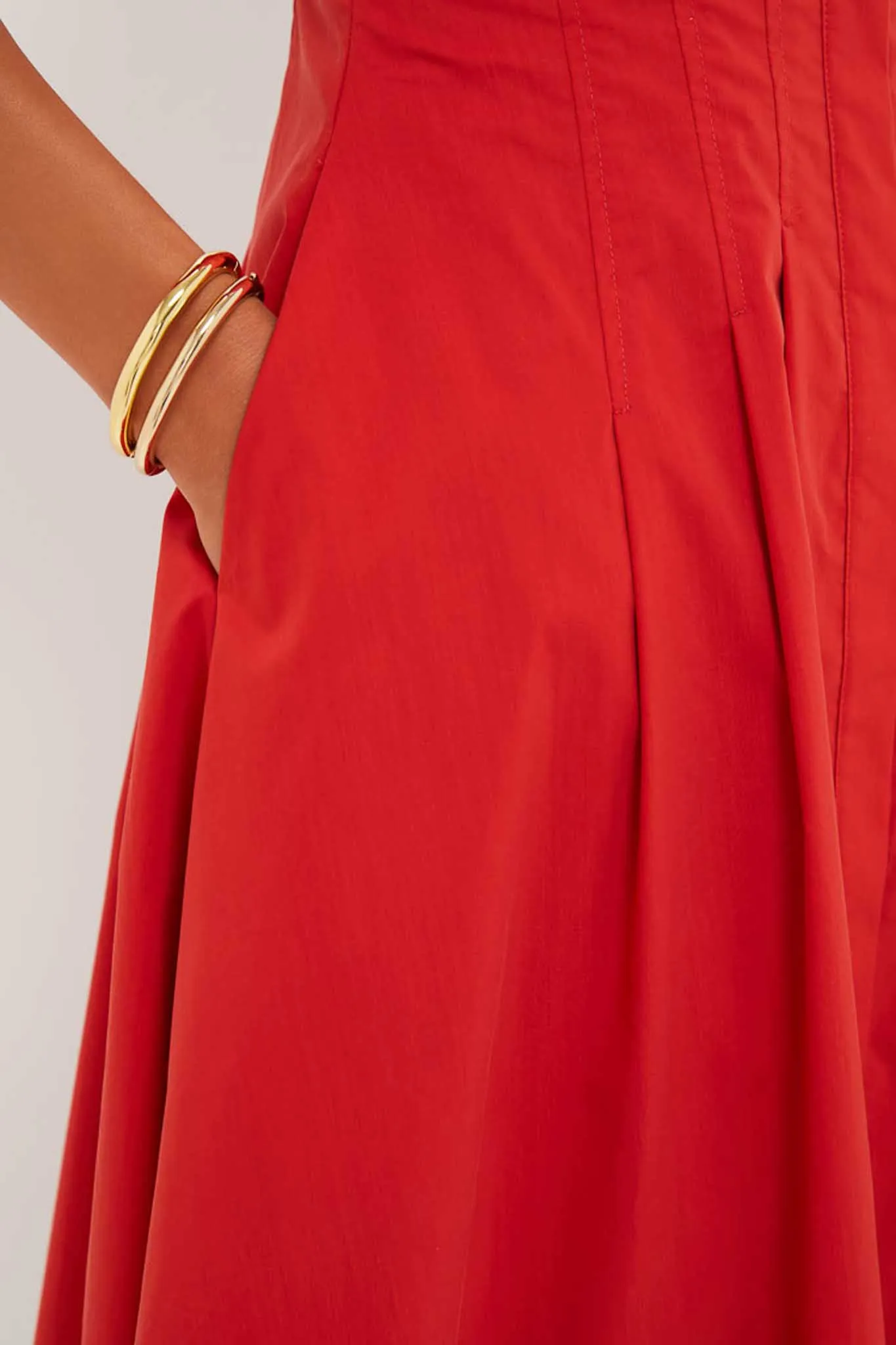 Crimson Jazz Pintuck Midi Dress sold by Tuckernuck product image thumbnail 5