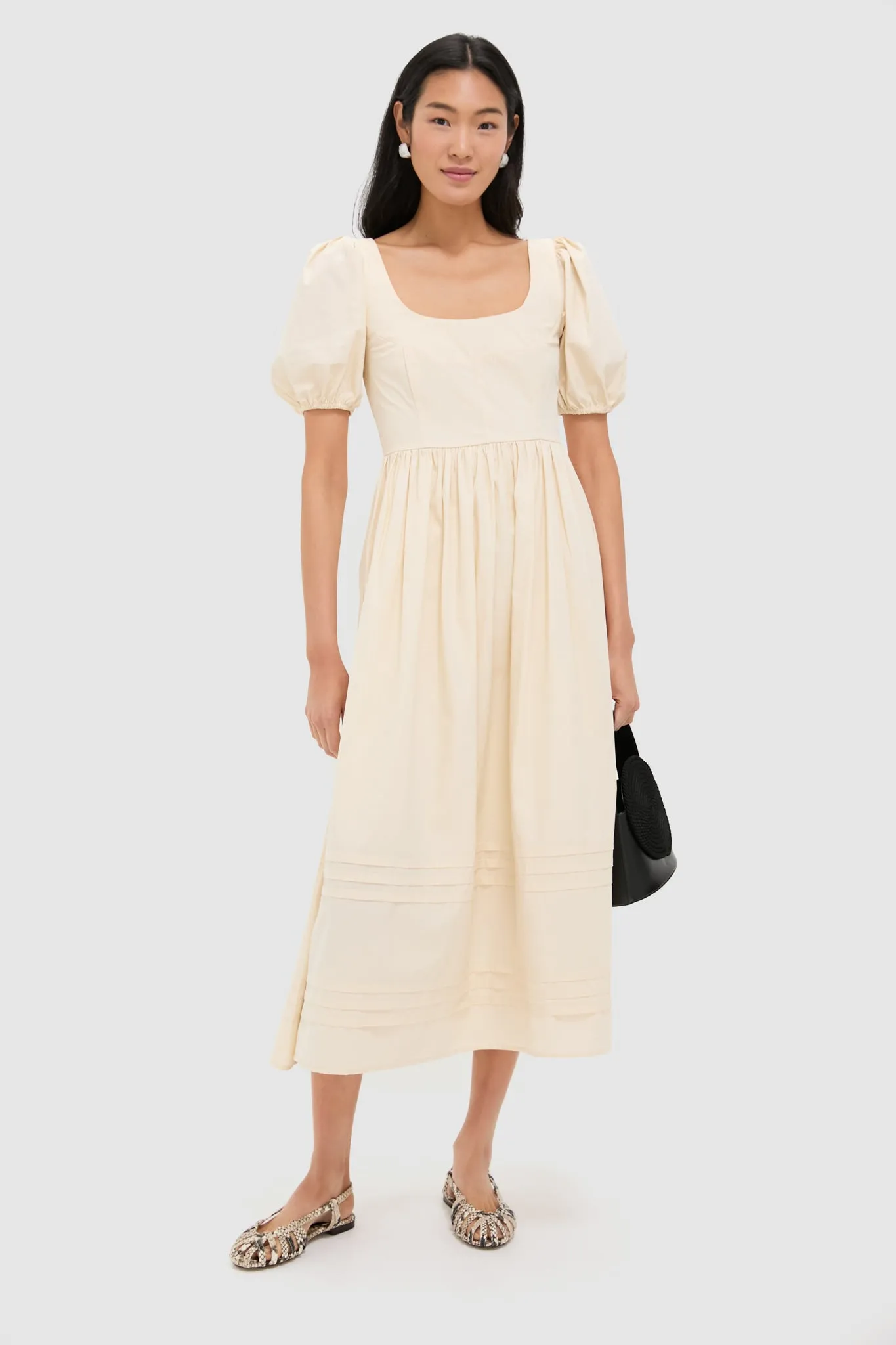 Silver Wavy Ridge Ripple Oversized Stud Earrings sold by Tuckernuck product image thumbnail 3