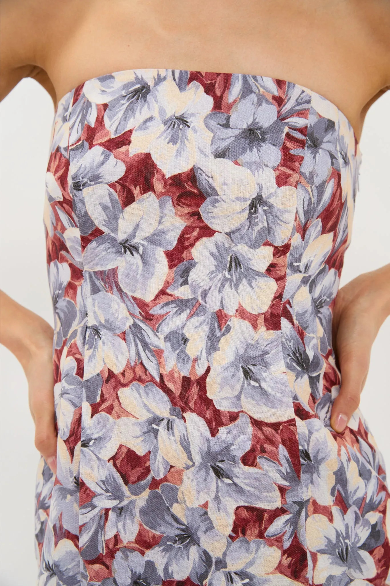 Lily Garden Rosalie Strapless Dress sold by Tuckernuck product image thumbnail 5