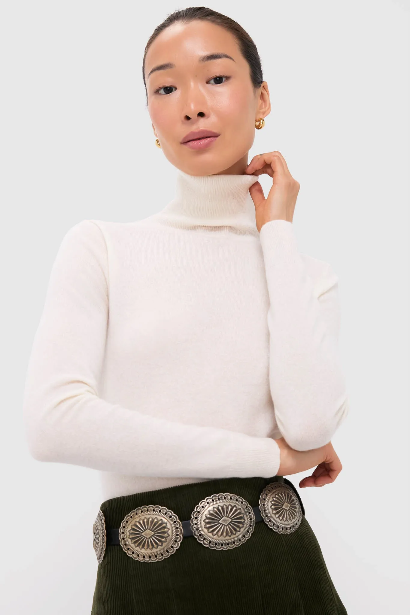 Cream Cashmere Long Sleeve Pullover sold by Tuckernuck