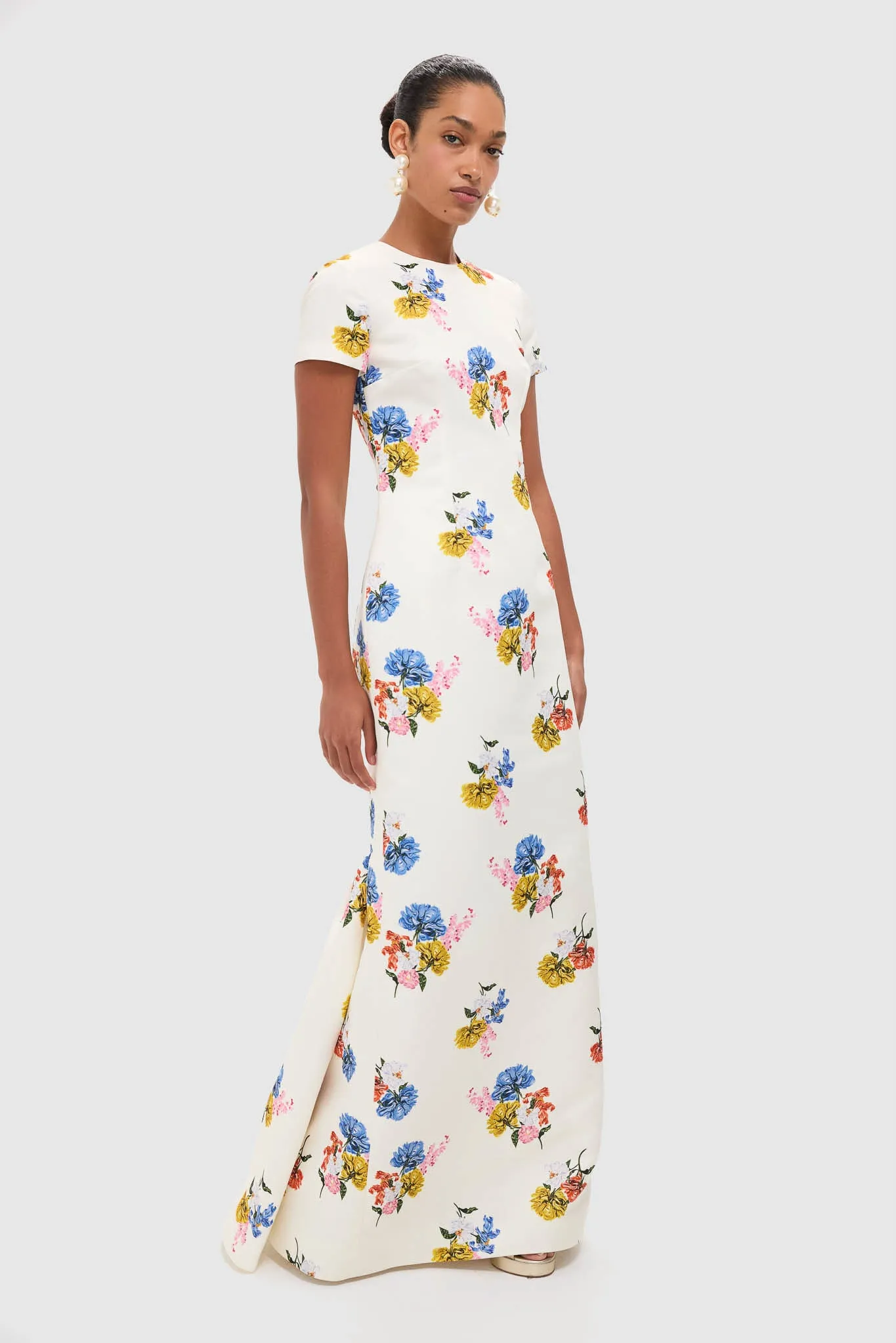 Retro Bouquet on White Fosette Gown sold by Tuckernuck