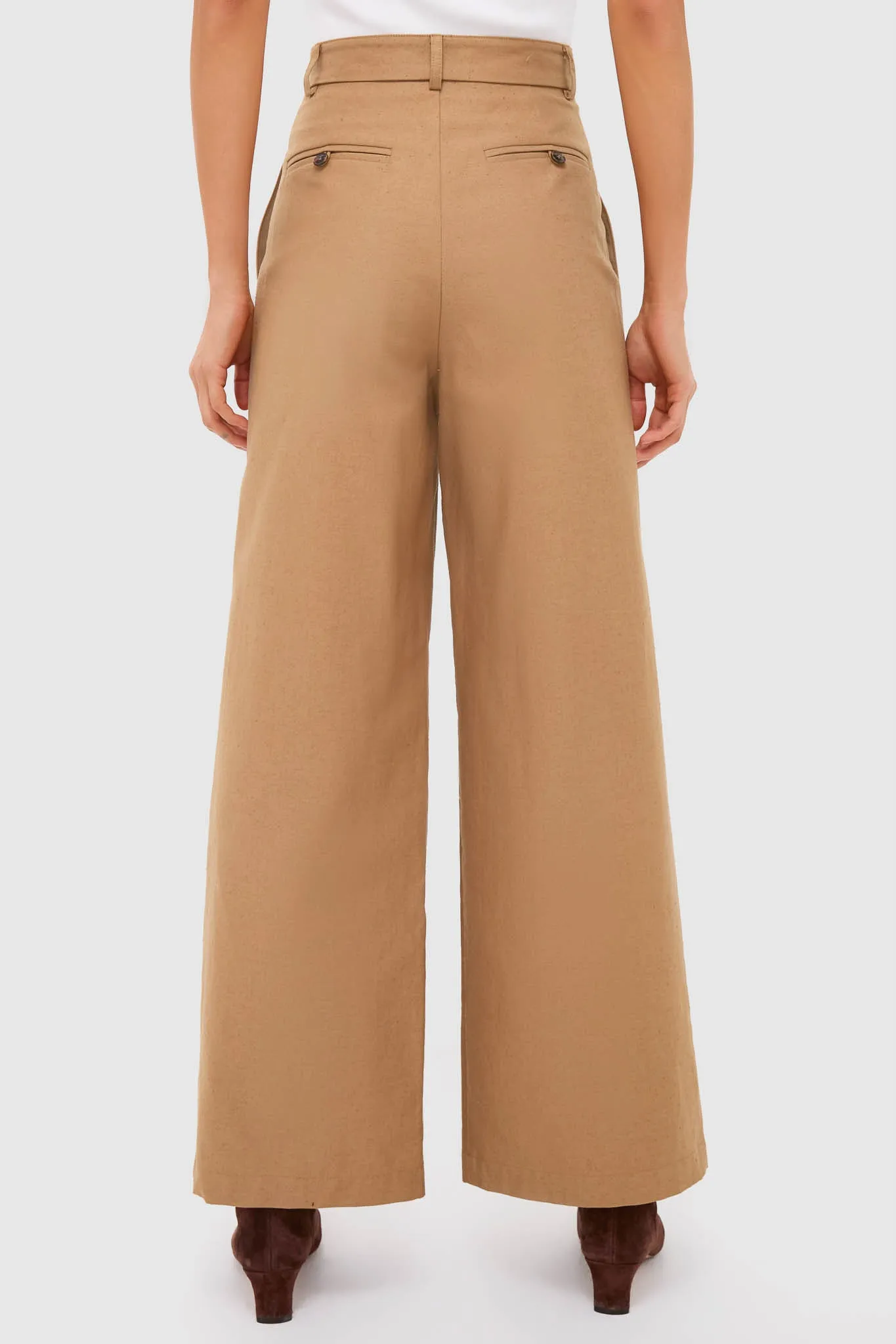 Umber Slubby Cotton Atelier Pleated Pant 2 sold by Tuckernuck product image thumbnail 4
