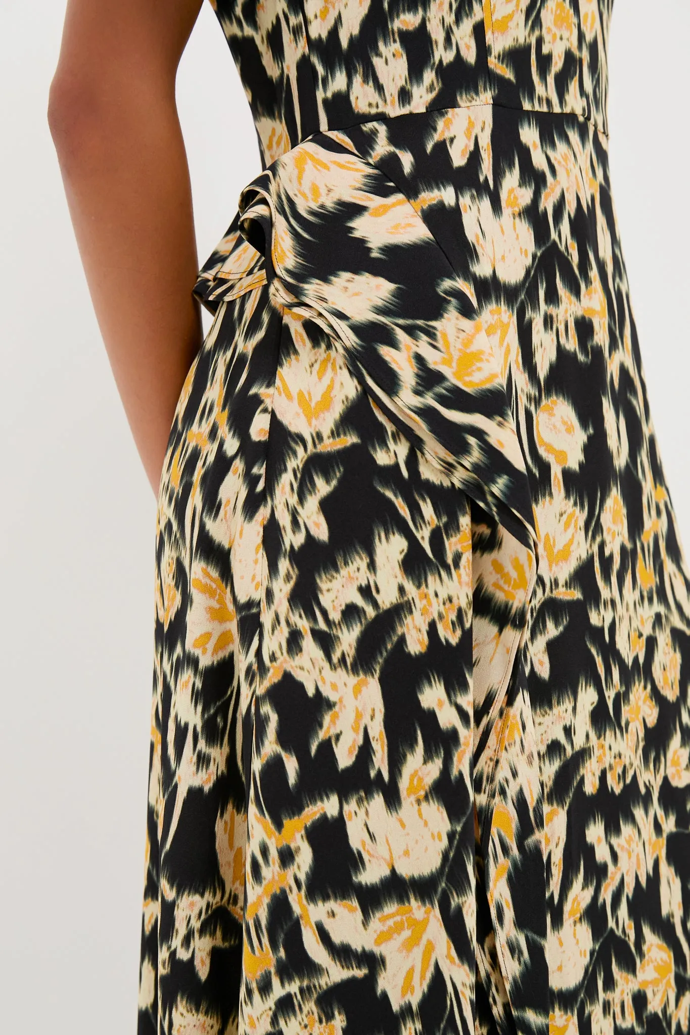 Tourmaline Nadya Short Sleeve Midi Dress sold by Tuckernuck product image thumbnail 5