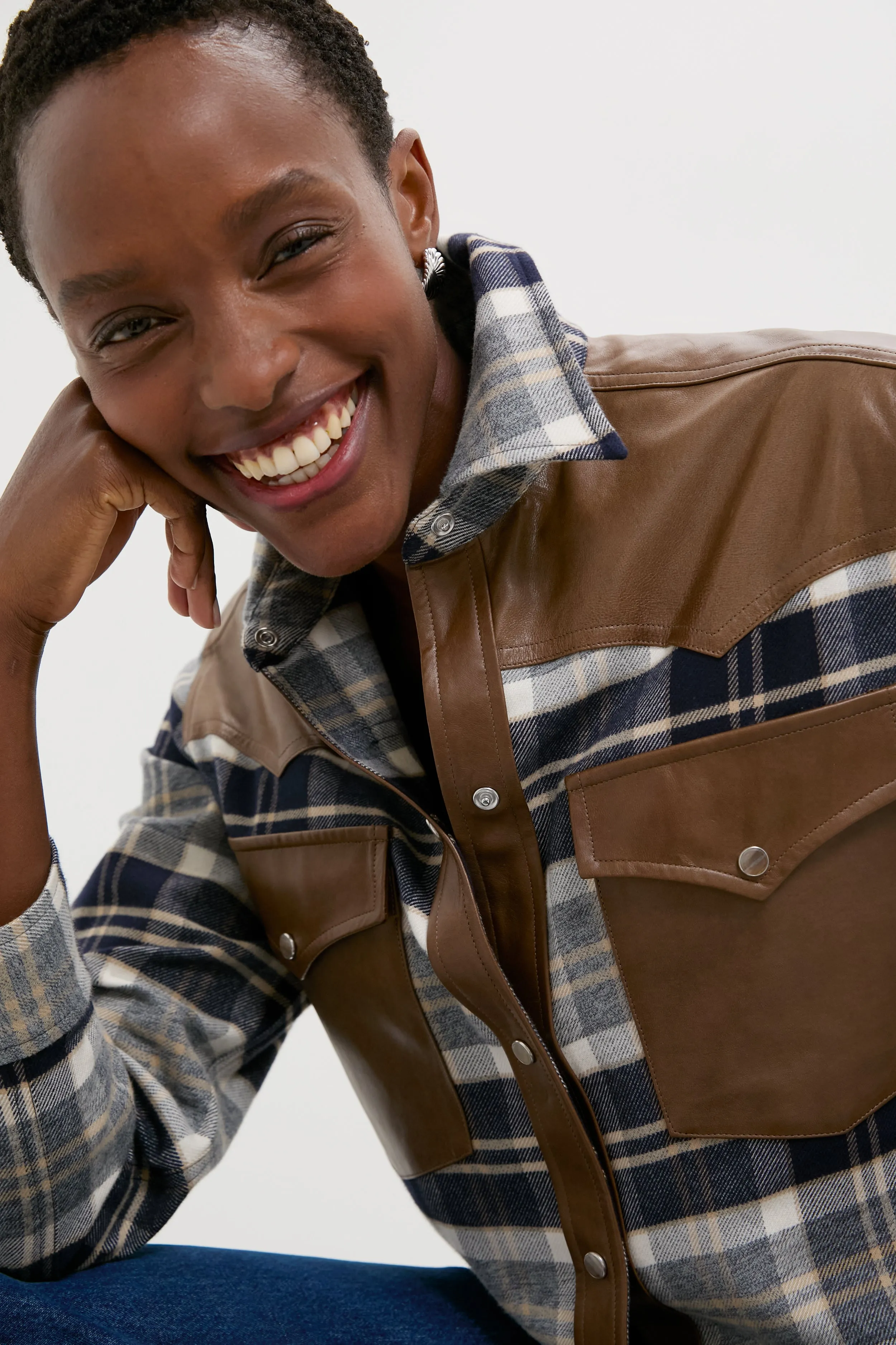 Midnight Tobacco Waylon Shirt sold by Tuckernuck product image thumbnail 5