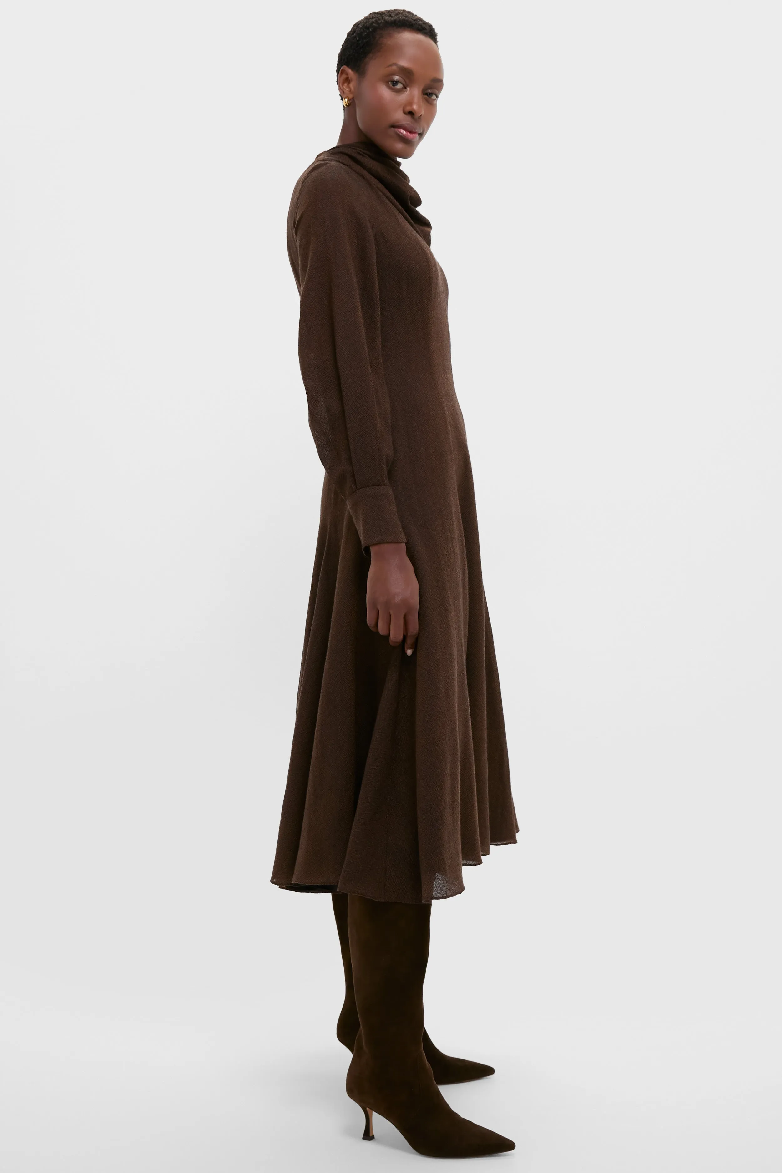 Cinnamon Avara Twill Wool Maxi Dress sold by Tuckernuck product image thumbnail 3