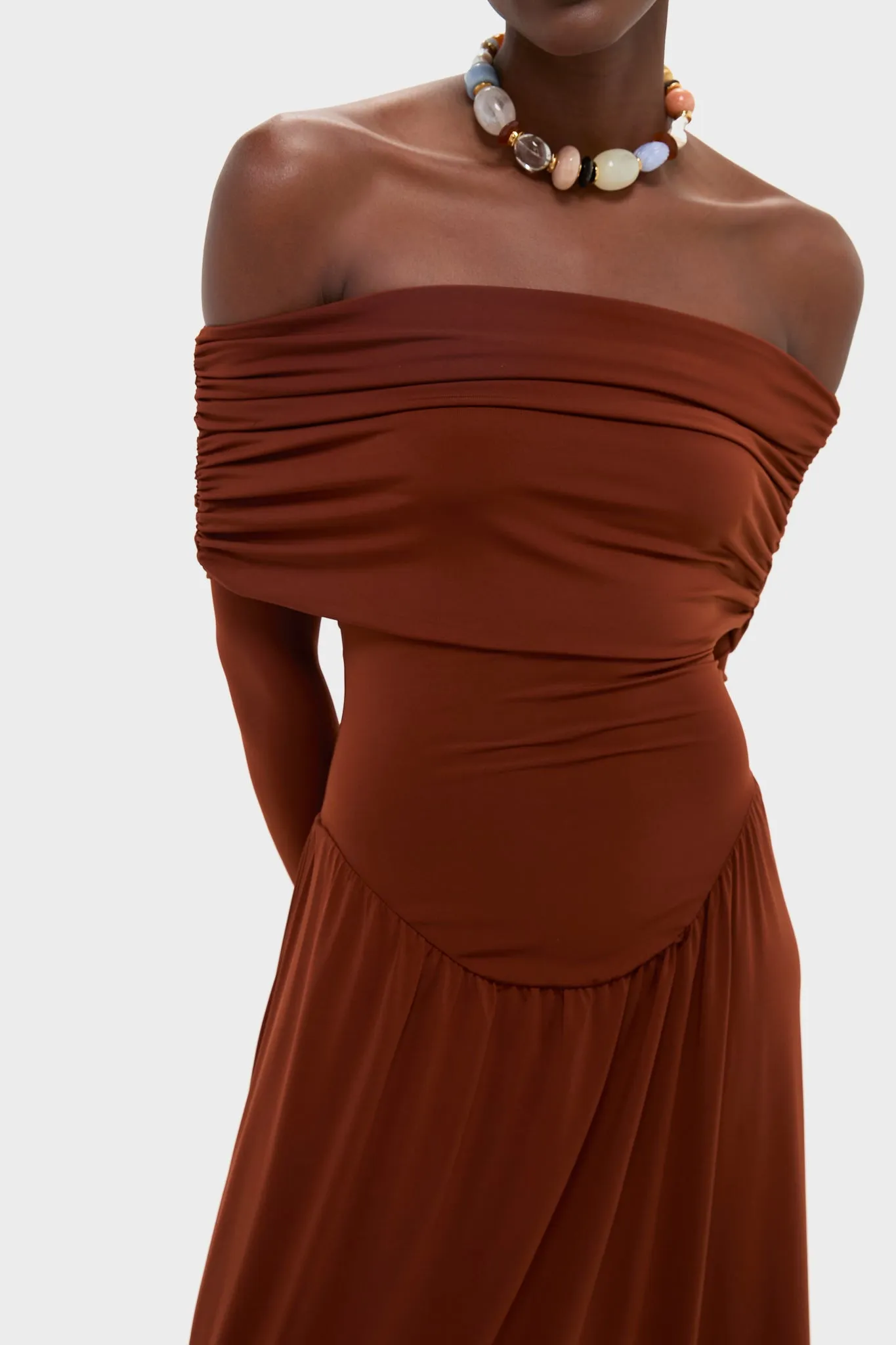Burgundy Off the Shoulder Ruched Midi Dress sold by Tuckernuck product image thumbnail 5