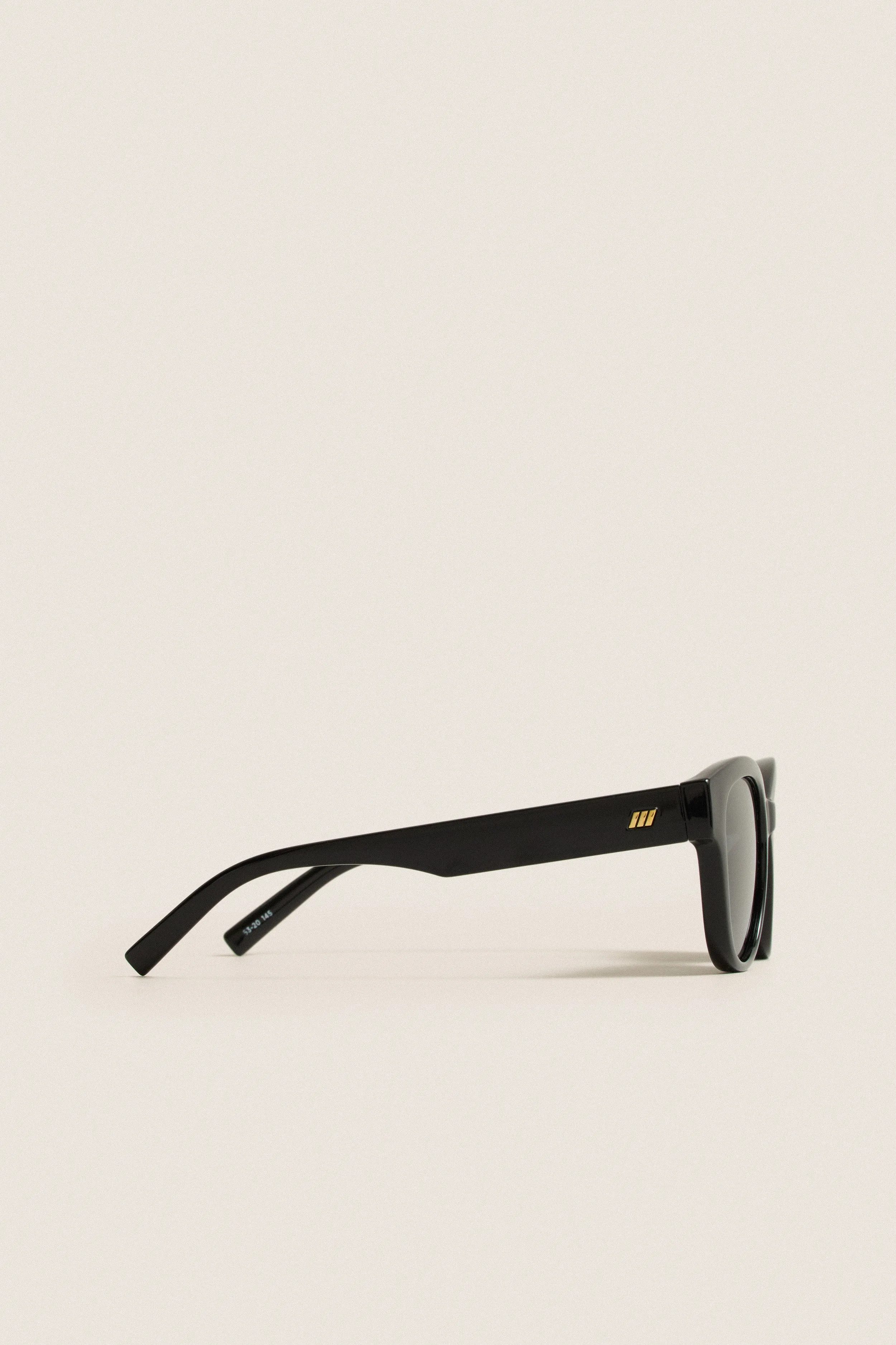 Black Polarized Majestic Sunglasses sold by Tuckernuck product image thumbnail 3