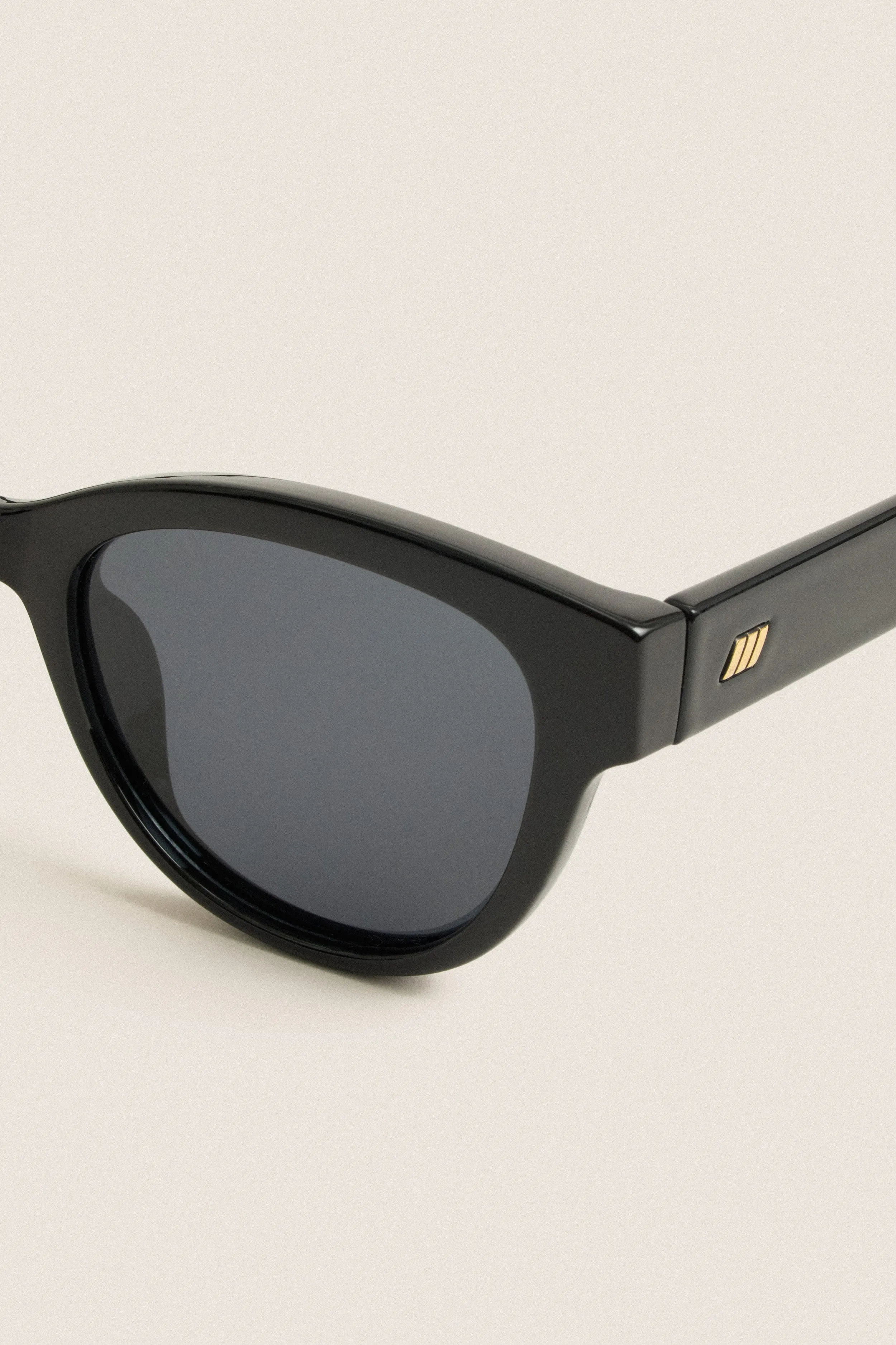 Black Polarized Majestic Sunglasses sold by Tuckernuck product image thumbnail 5
