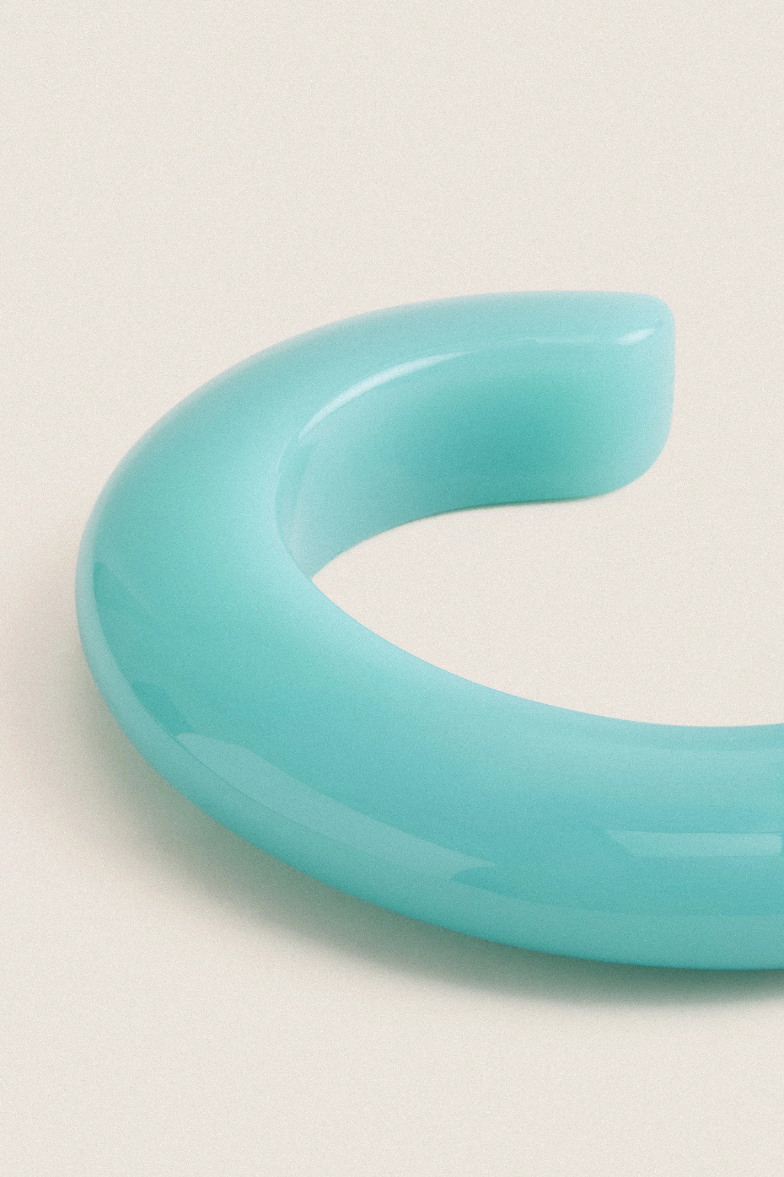 Tuckernuck x Lizzie Fortunato Glacier Blue Ridge Cuff sold by Tuckernuck product image thumbnail 4