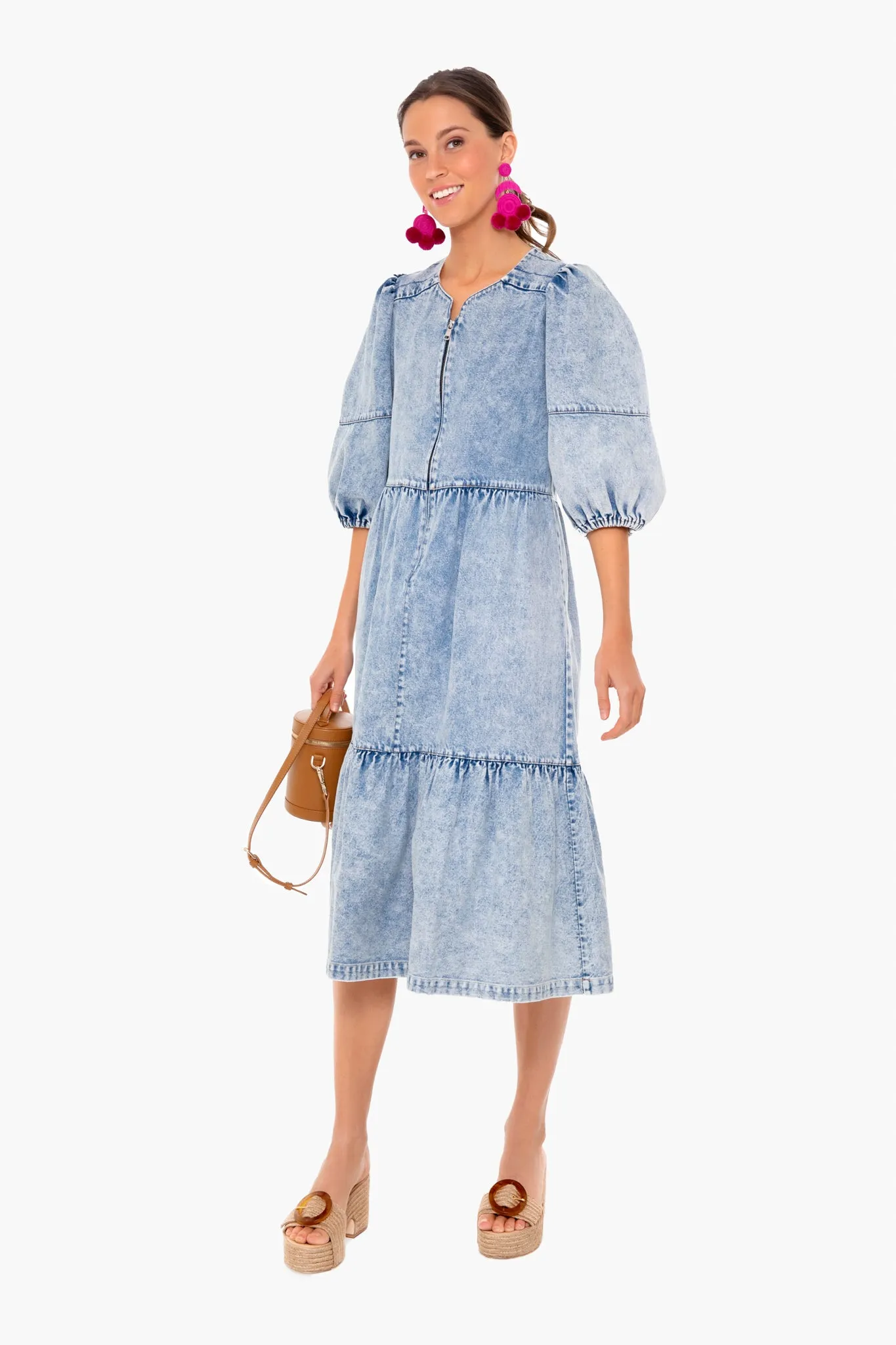 Blue Dax Acid Wash Denim Puff Sleeve Dress sold by Tuckernuck product image thumbnail 2