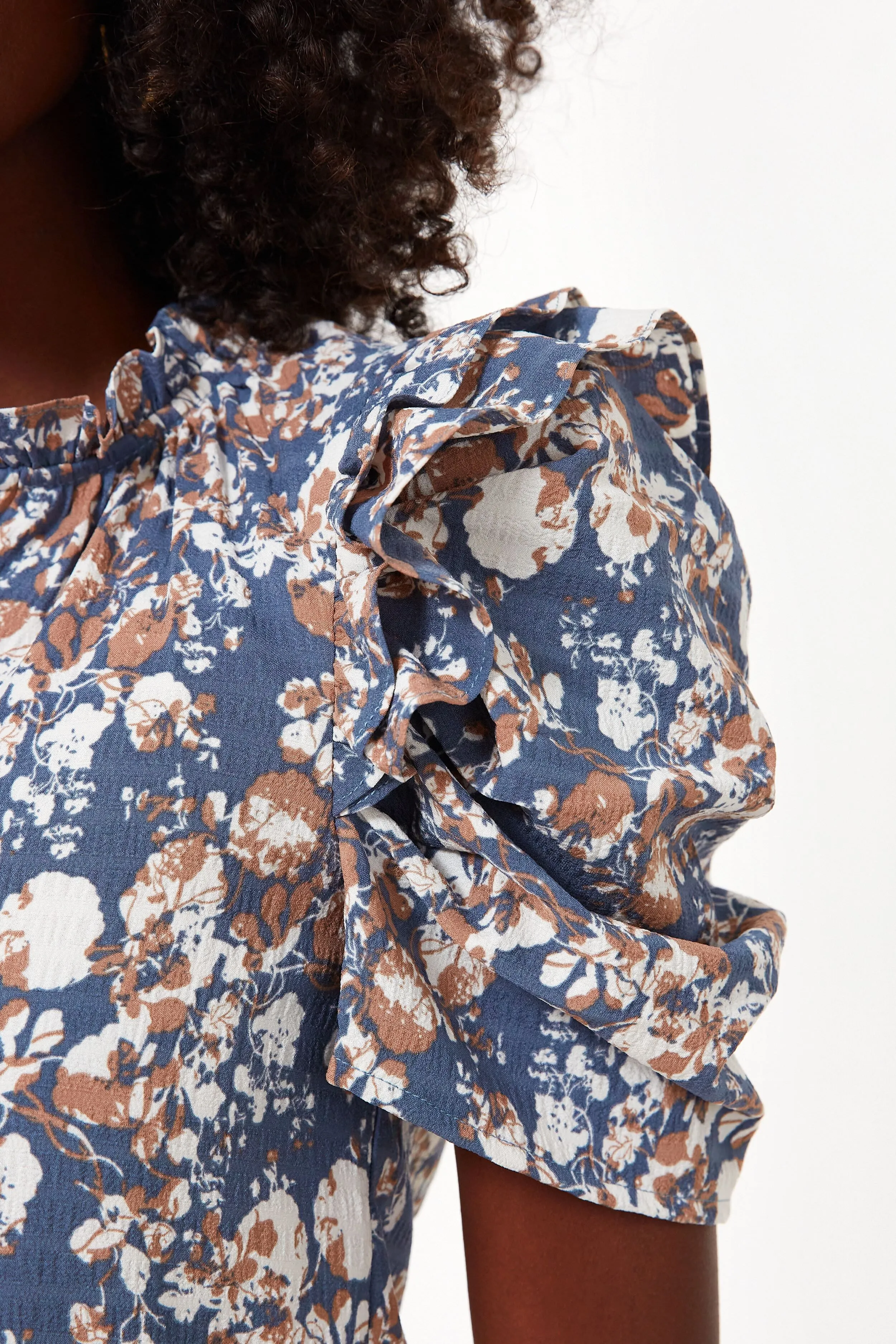 Vintage Blue Loire Top sold by Tuckernuck product image thumbnail 5