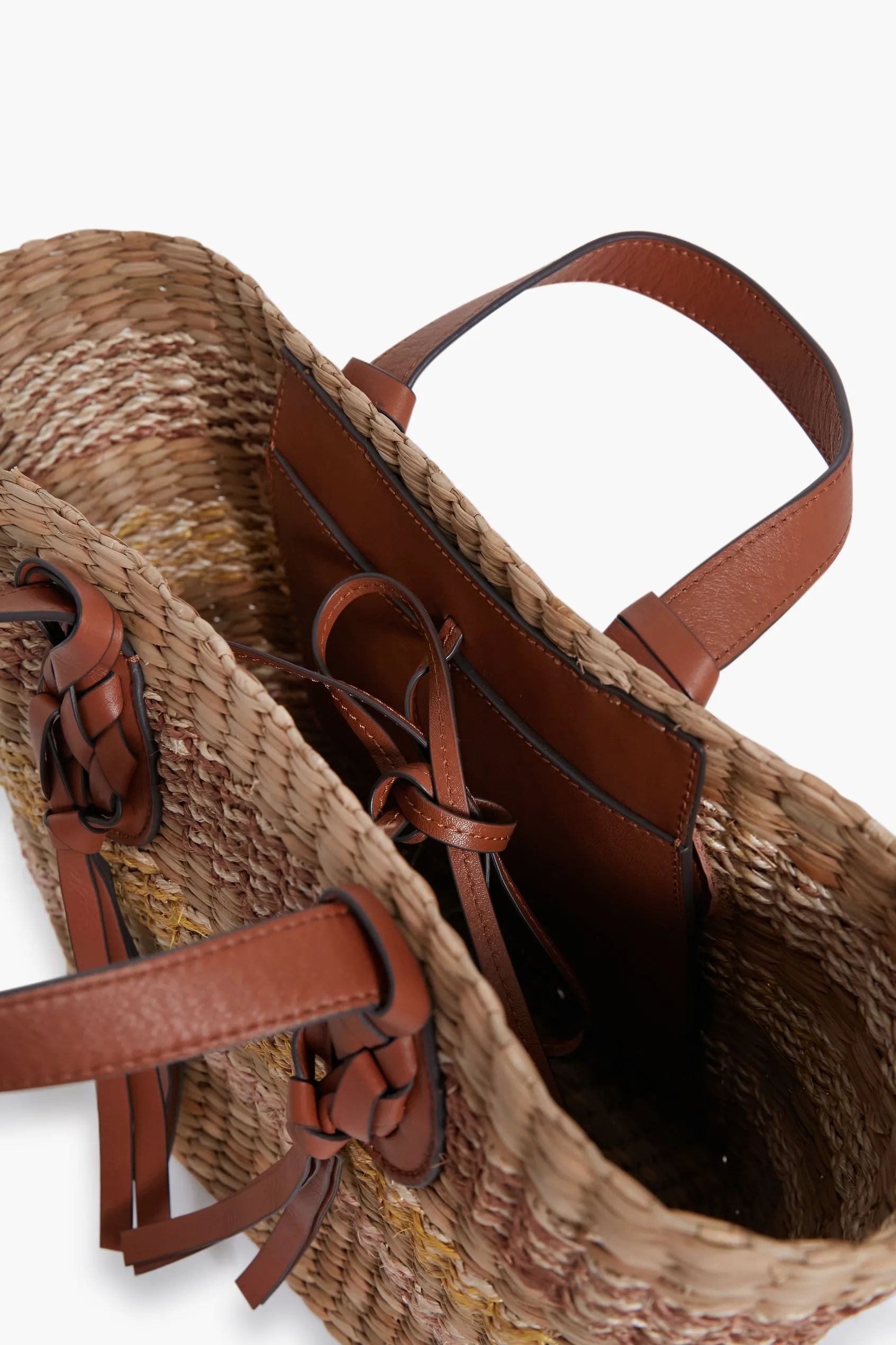 Sunrise Seaview Day Basket sold by Tuckernuck product image thumbnail 3