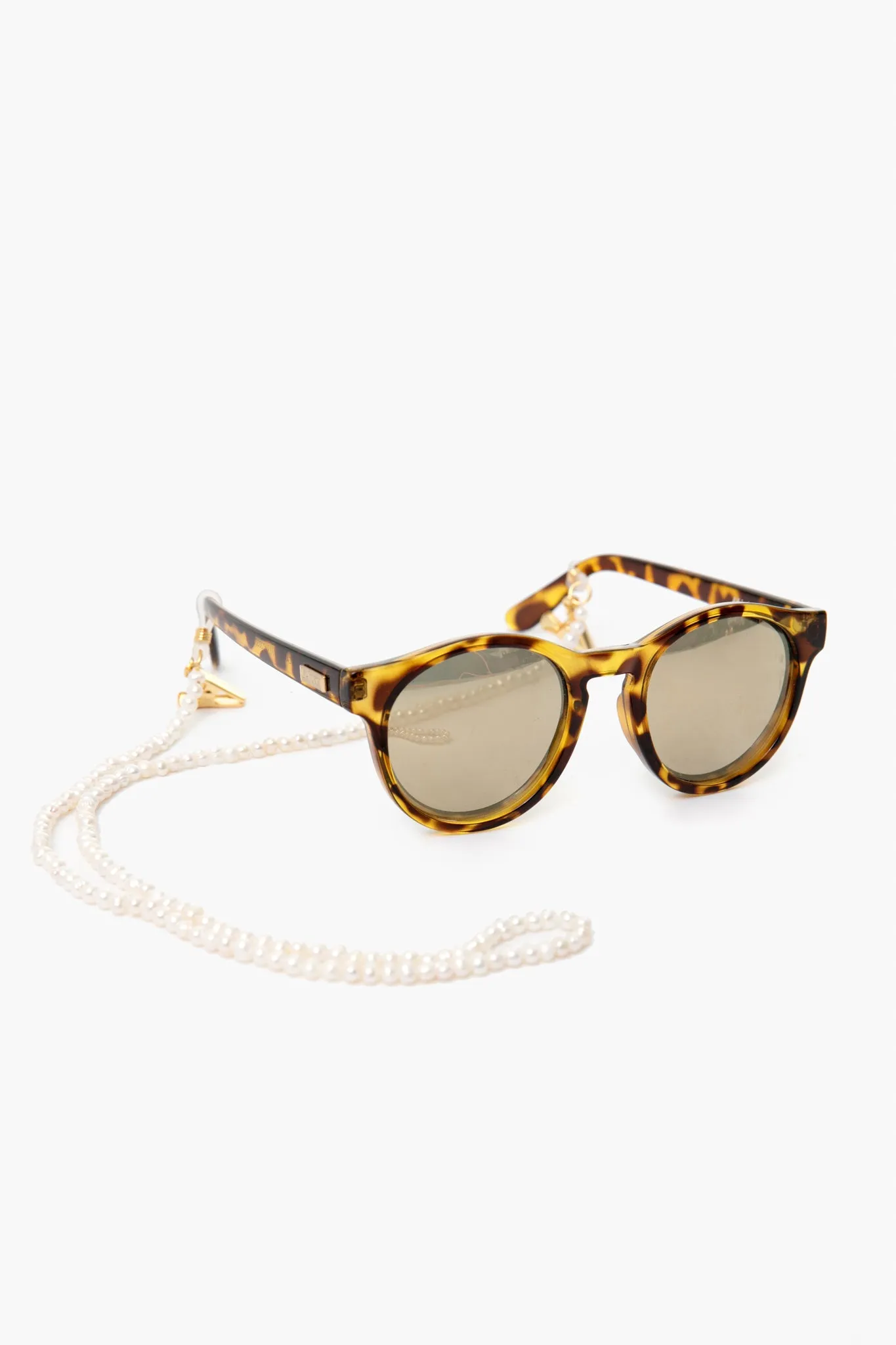 Pearl Sunglass Chain sold by Tuckernuck product image thumbnail 2