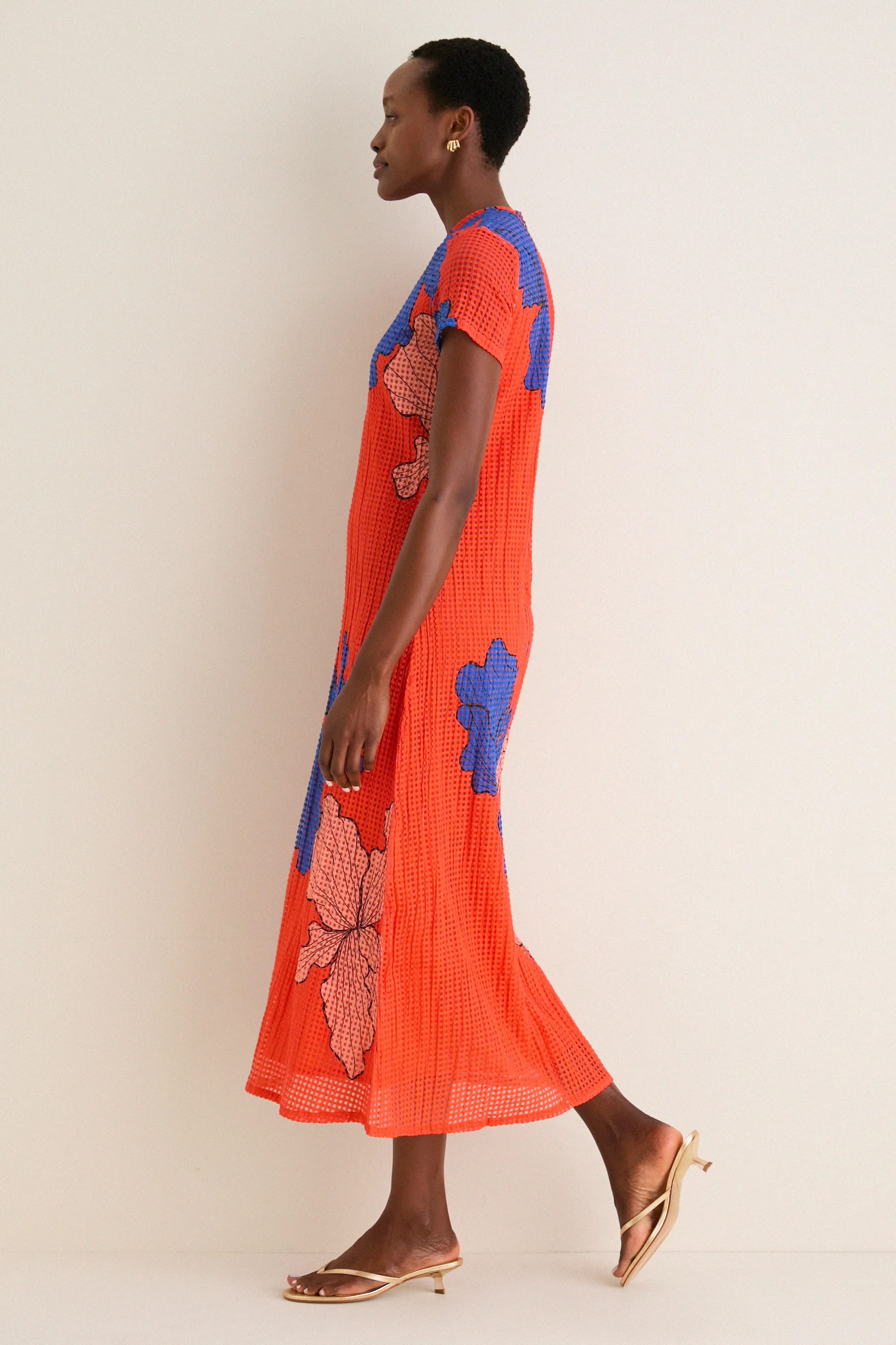 Bora Bora Red Short Sleeve Shift Maxi Dress sold by Tuckernuck product image thumbnail 4