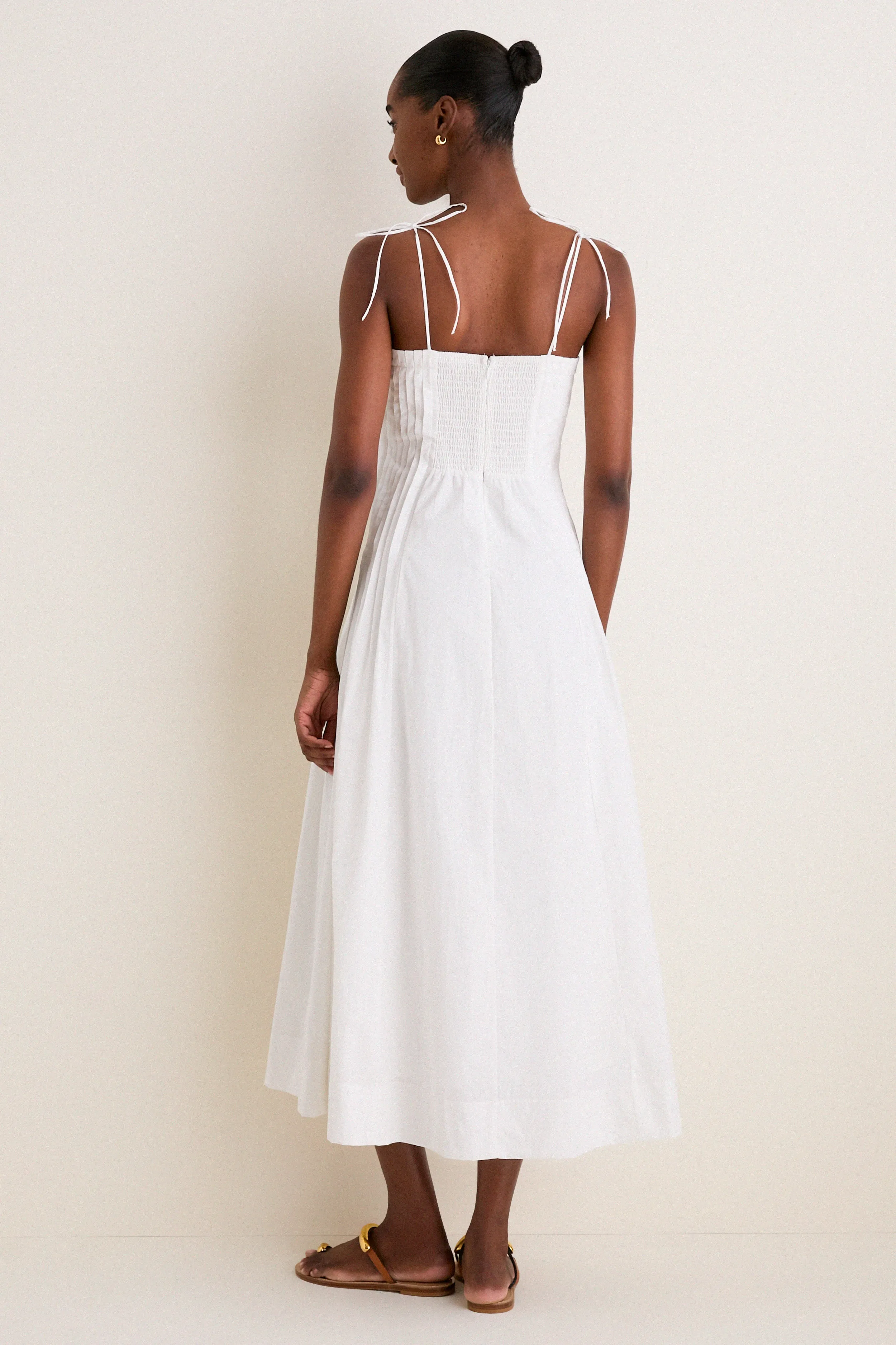 Off White Pleated Front Detail Midi Dress sold by Tuckernuck product image thumbnail 5