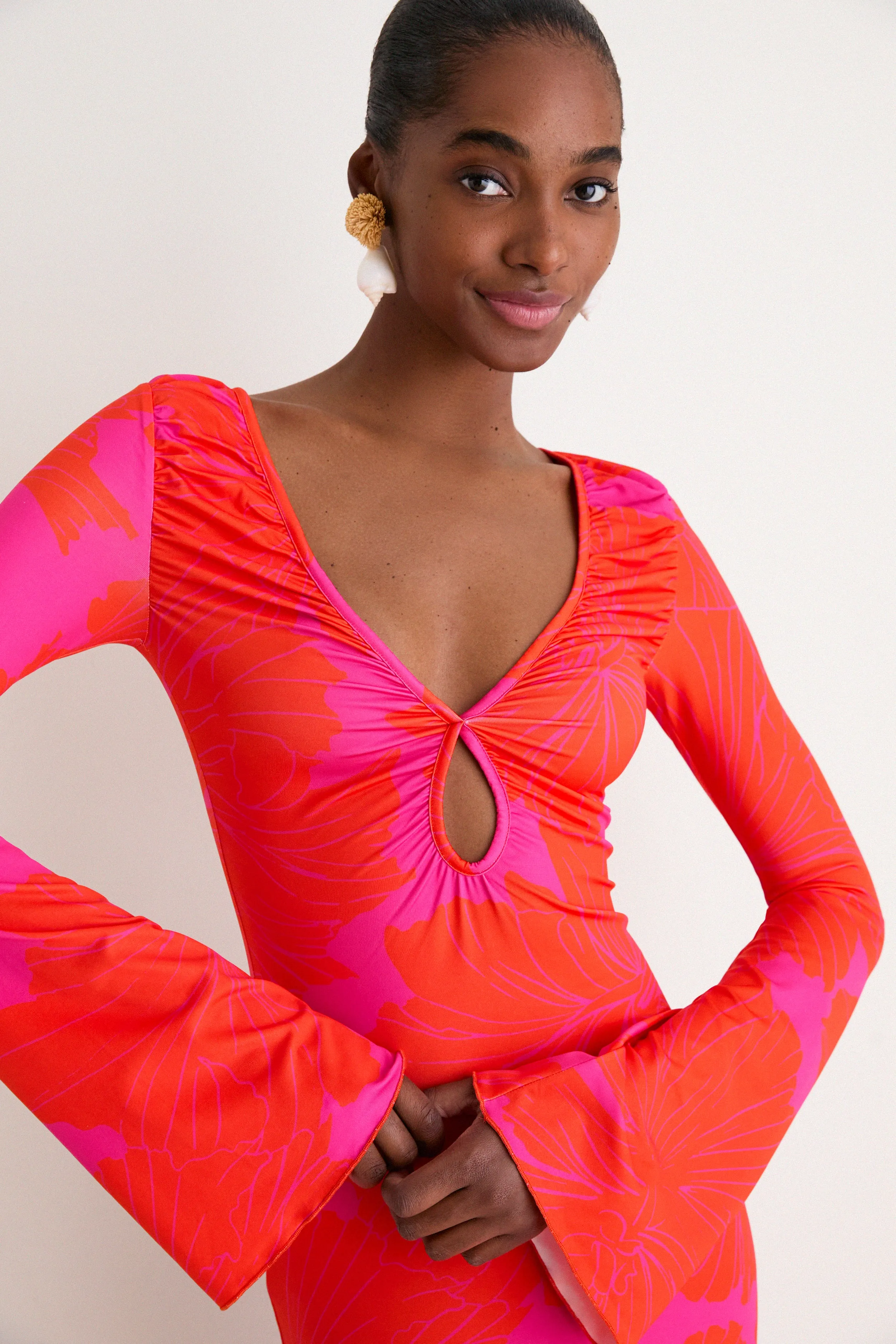 Coral Blossom Diana Bell Dress sold by Tuckernuck product image thumbnail 5