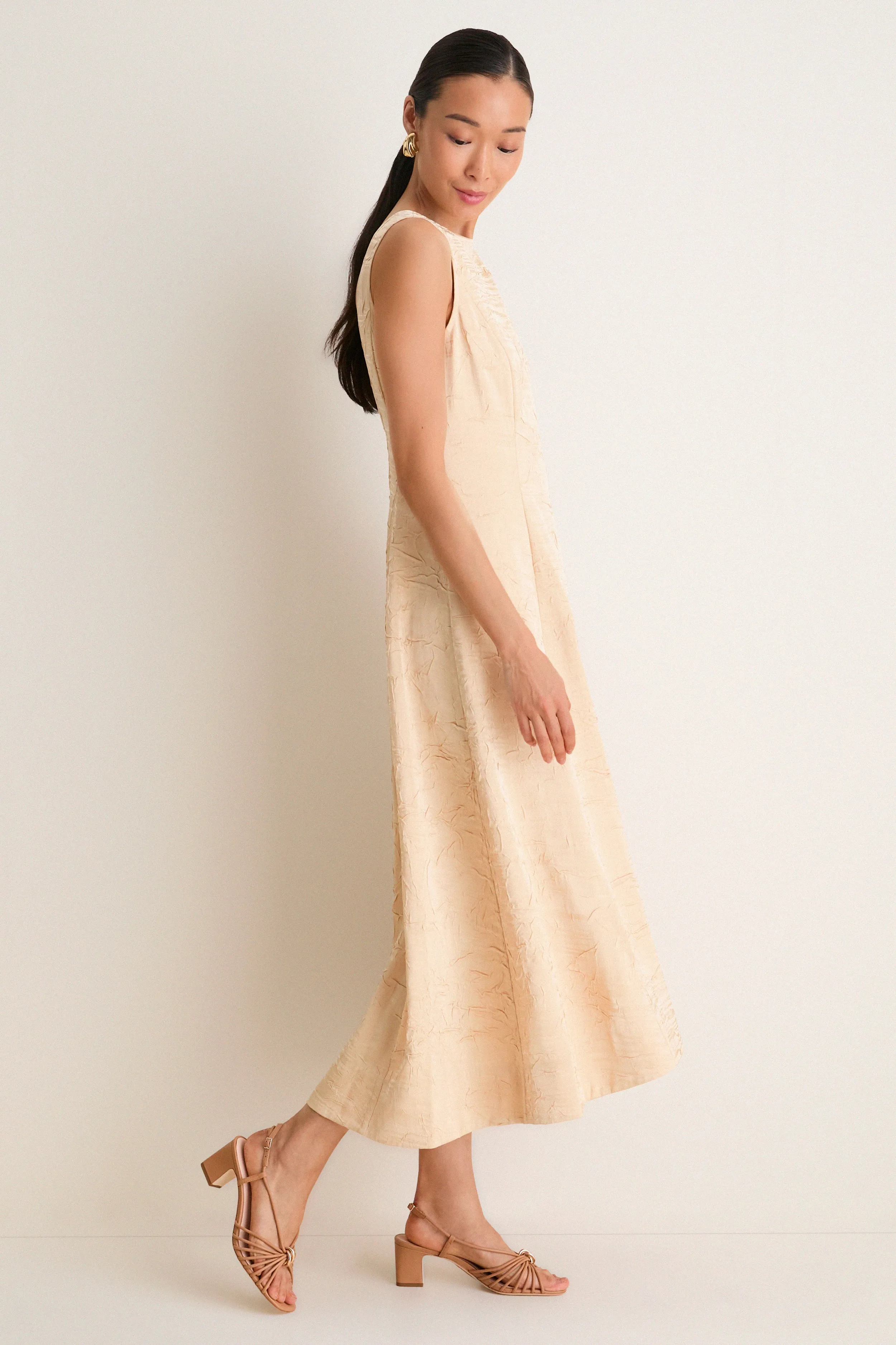 Driftwood Georgia Dress sold by Tuckernuck product image thumbnail 3