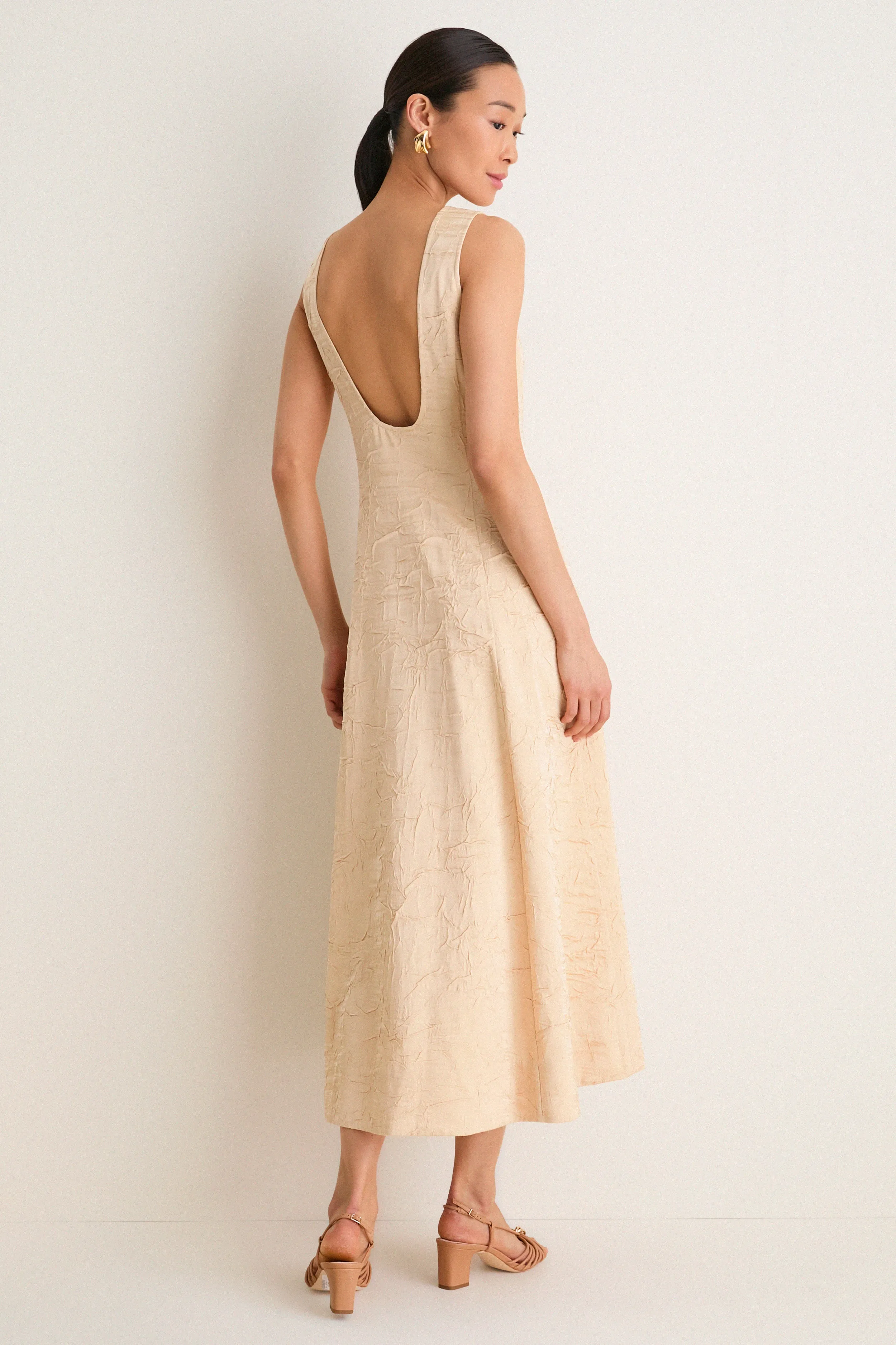 Driftwood Georgia Dress sold by Tuckernuck product image thumbnail 4