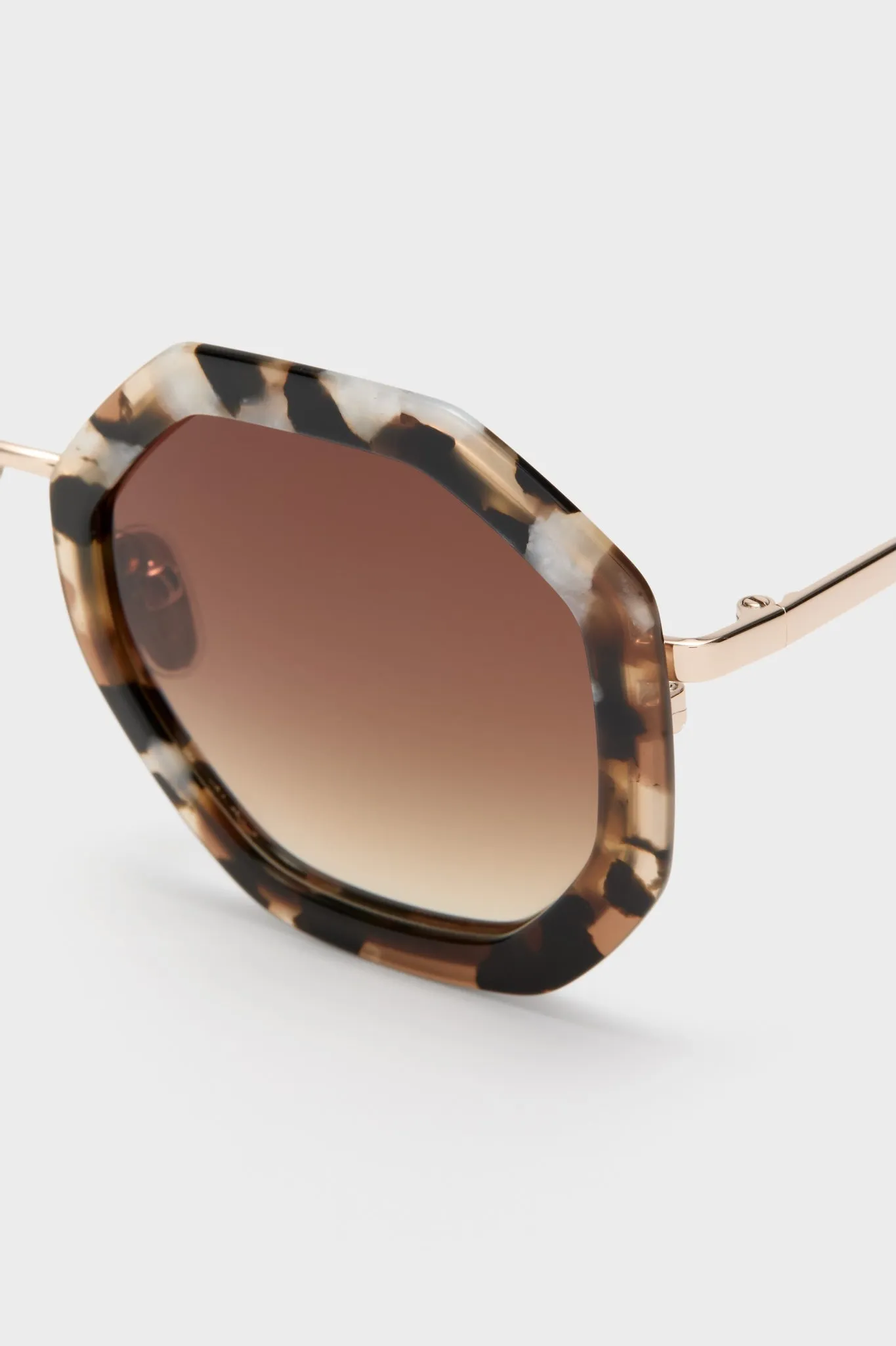 Brown Tortoise Angie Sunglasses sold by Tuckernuck product image thumbnail 4