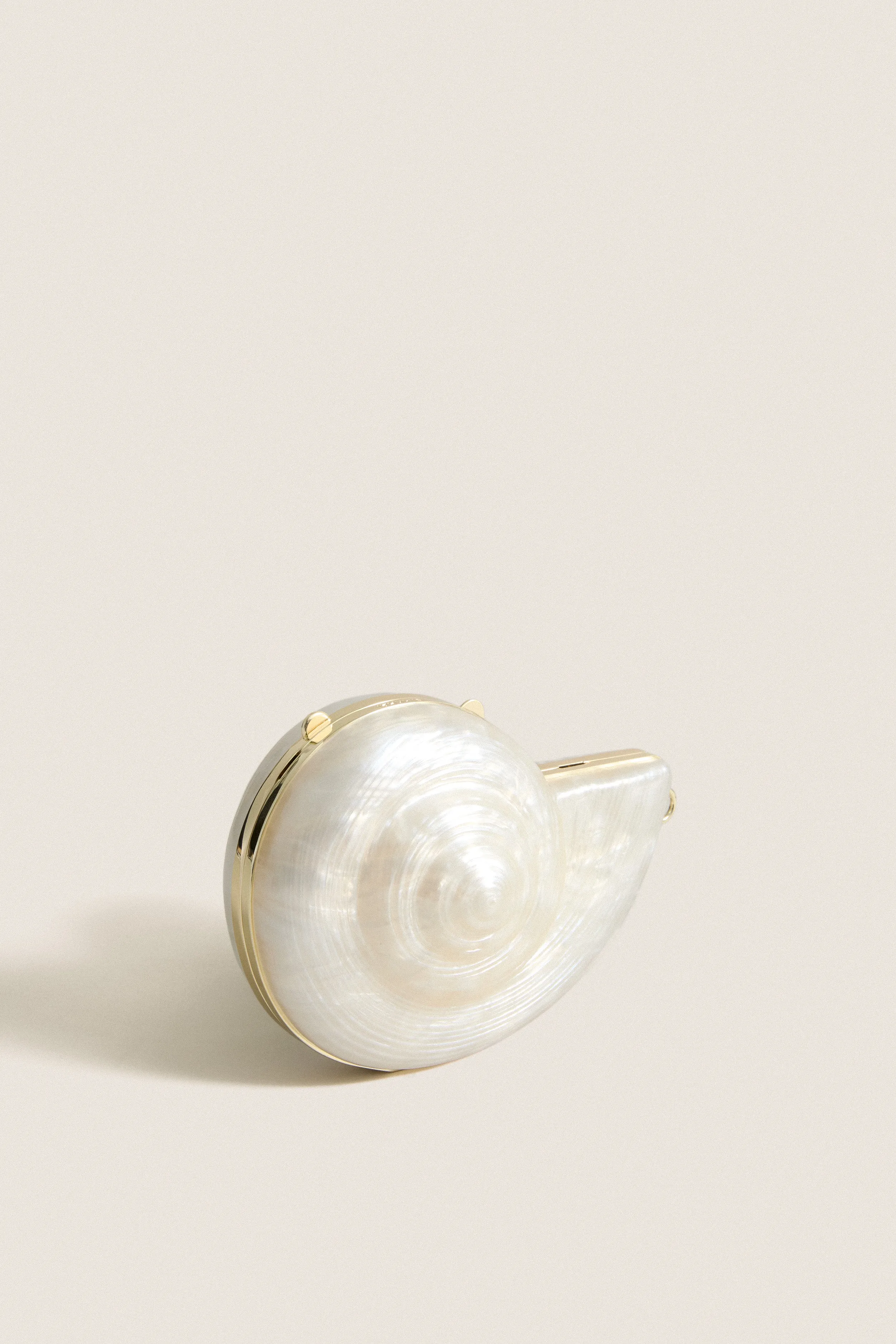 Pearl Marion Shell Clutch sold by Tuckernuck product image thumbnail 5