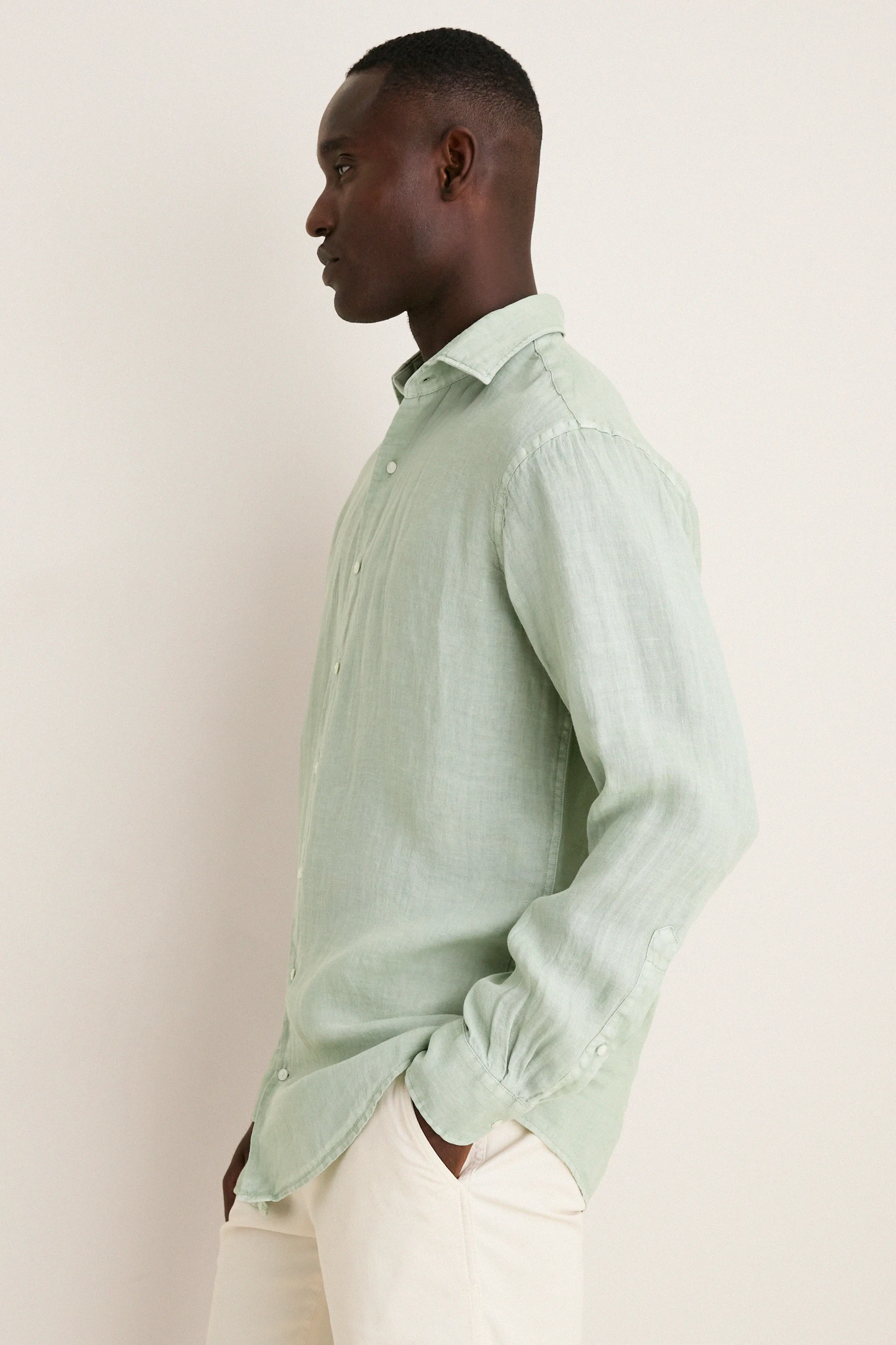 Grandview Shoreside Linen Sports Shirt sold by Tuckernuck product image thumbnail 3