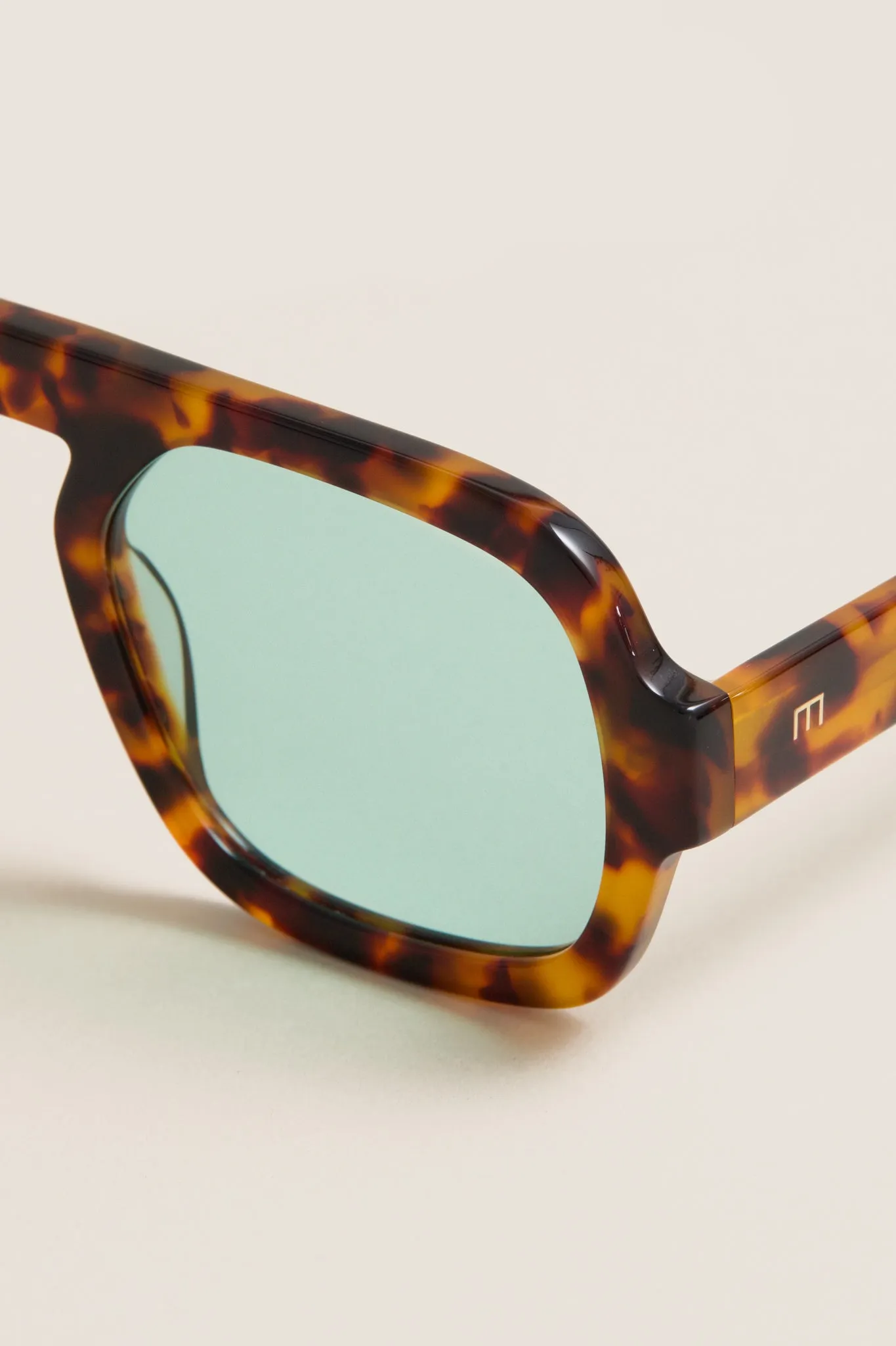 Brown Tortoise Jane Sunglasses sold by Tuckernuck product image thumbnail 5