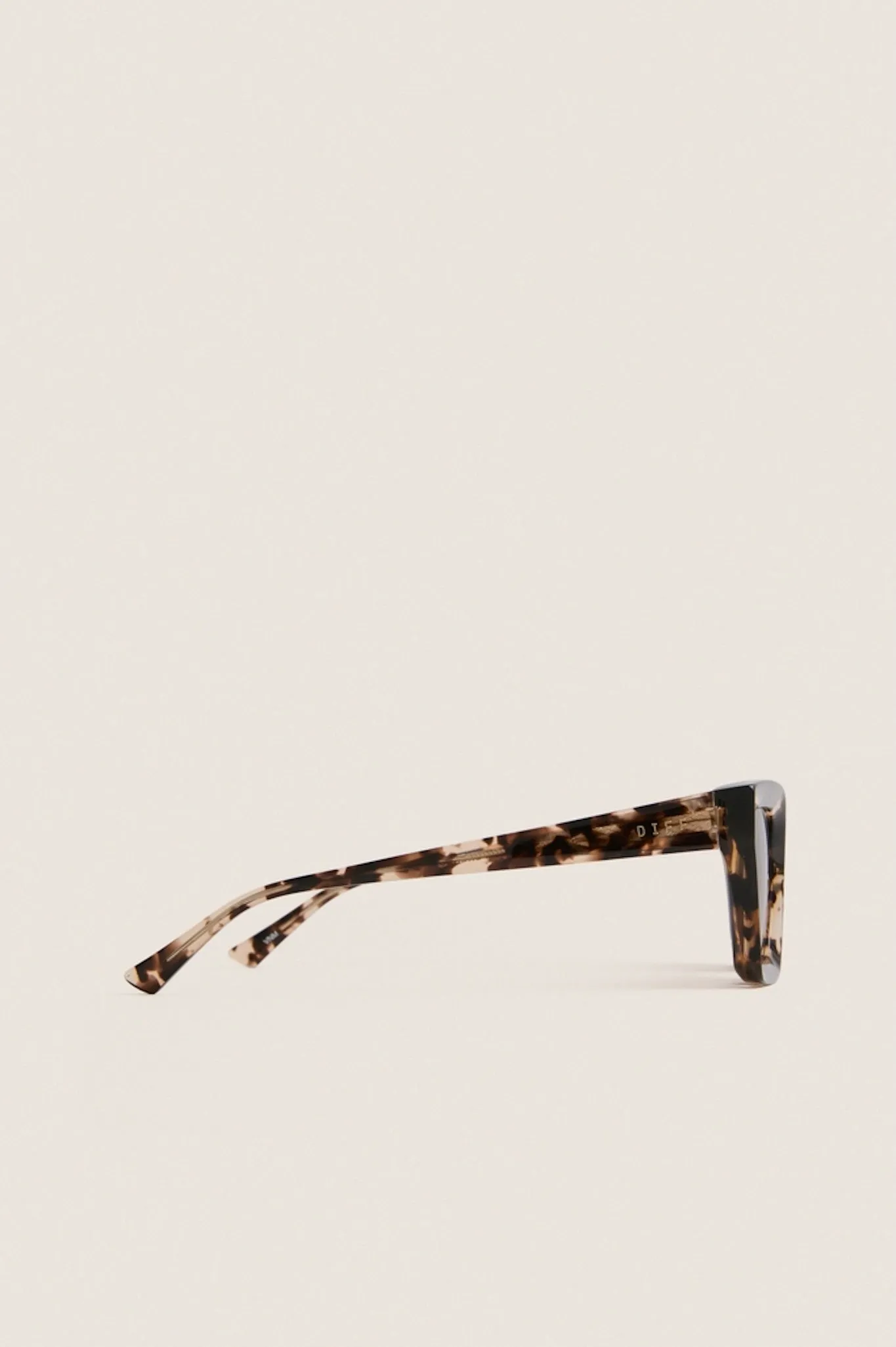 Espresso Tortoise Polarized Greer Sunglasses sold by Tuckernuck product image thumbnail 4