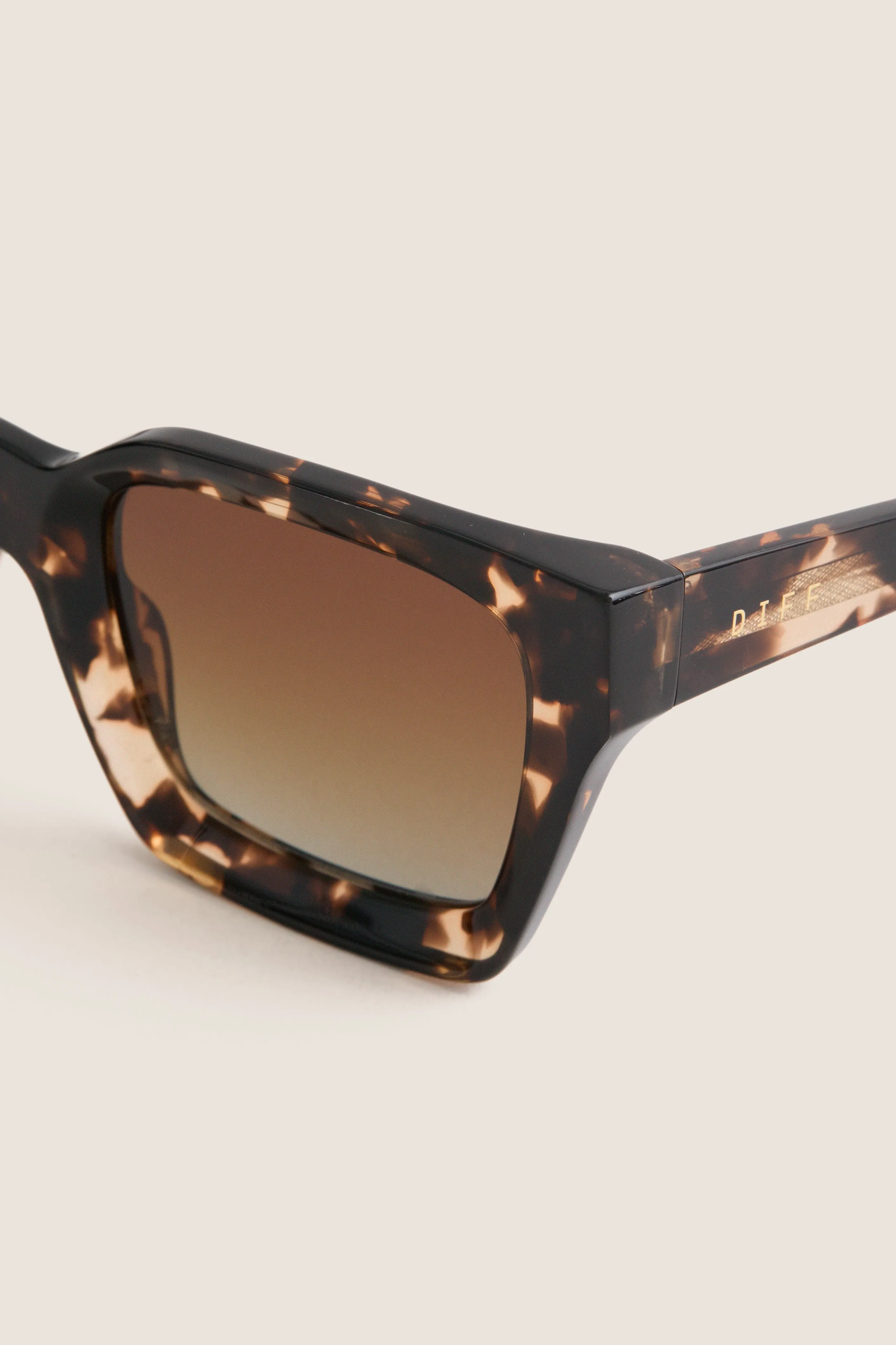 Espresso Tortoise Polarized Greer Sunglasses sold by Tuckernuck product image thumbnail 5