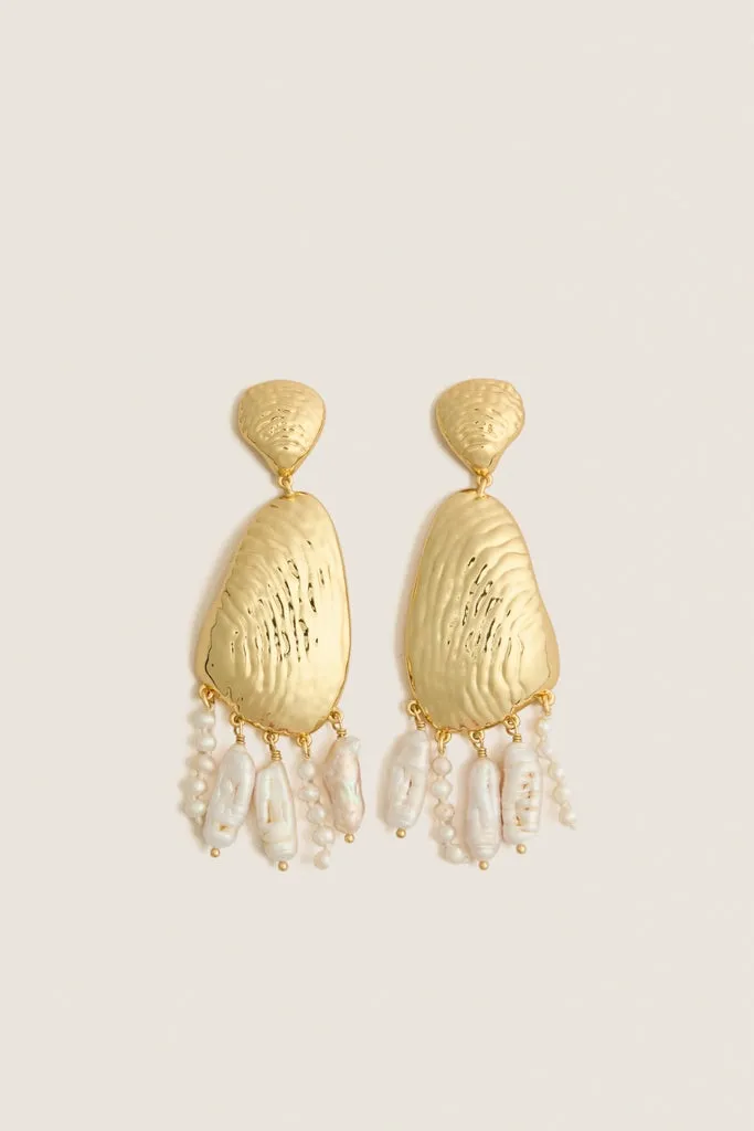 White Gold Luxe Gloria Earrings sold by Tuckernuck