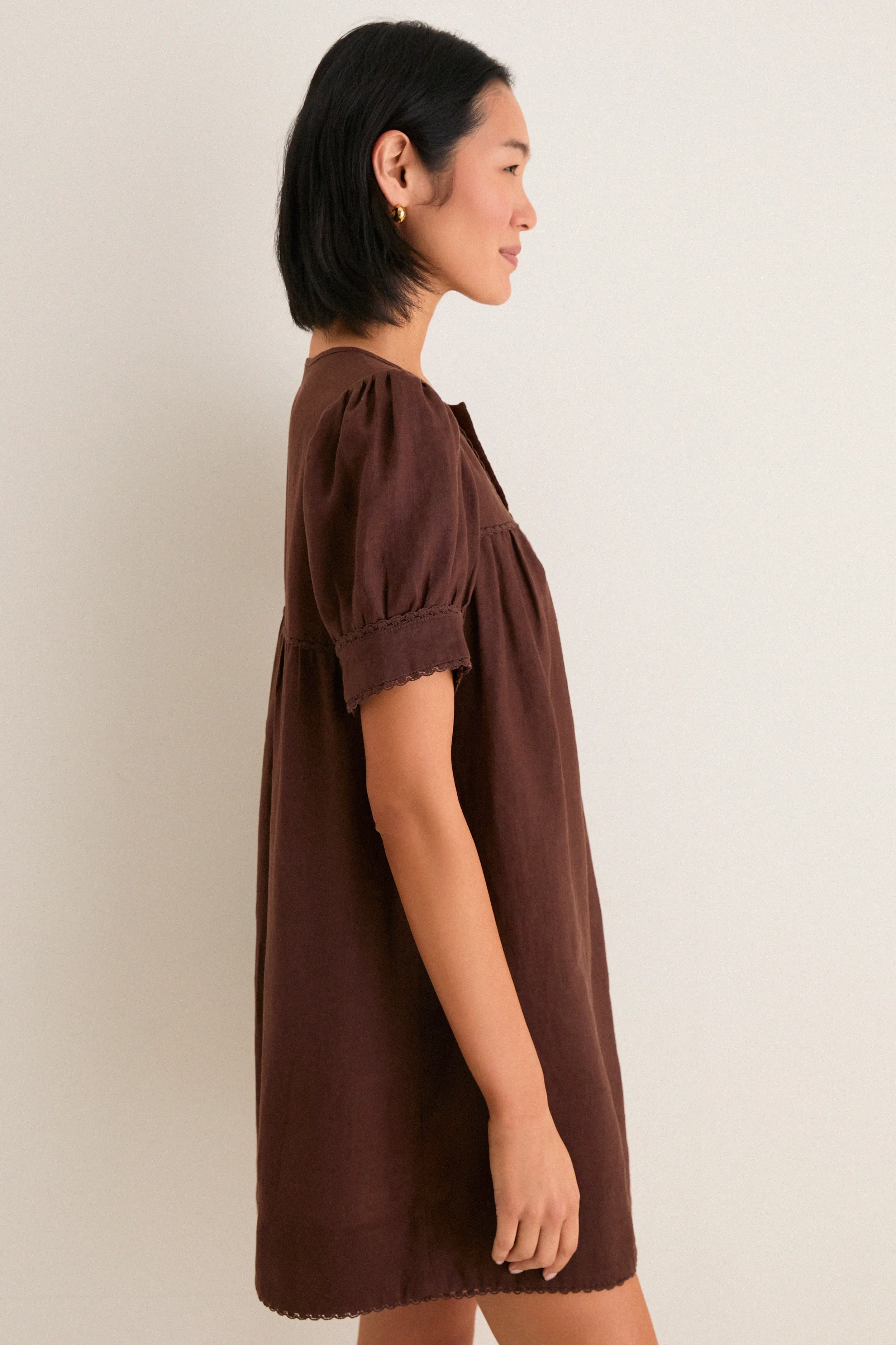 Chestnut Linen Bridget Dress sold by Tuckernuck product image thumbnail 3