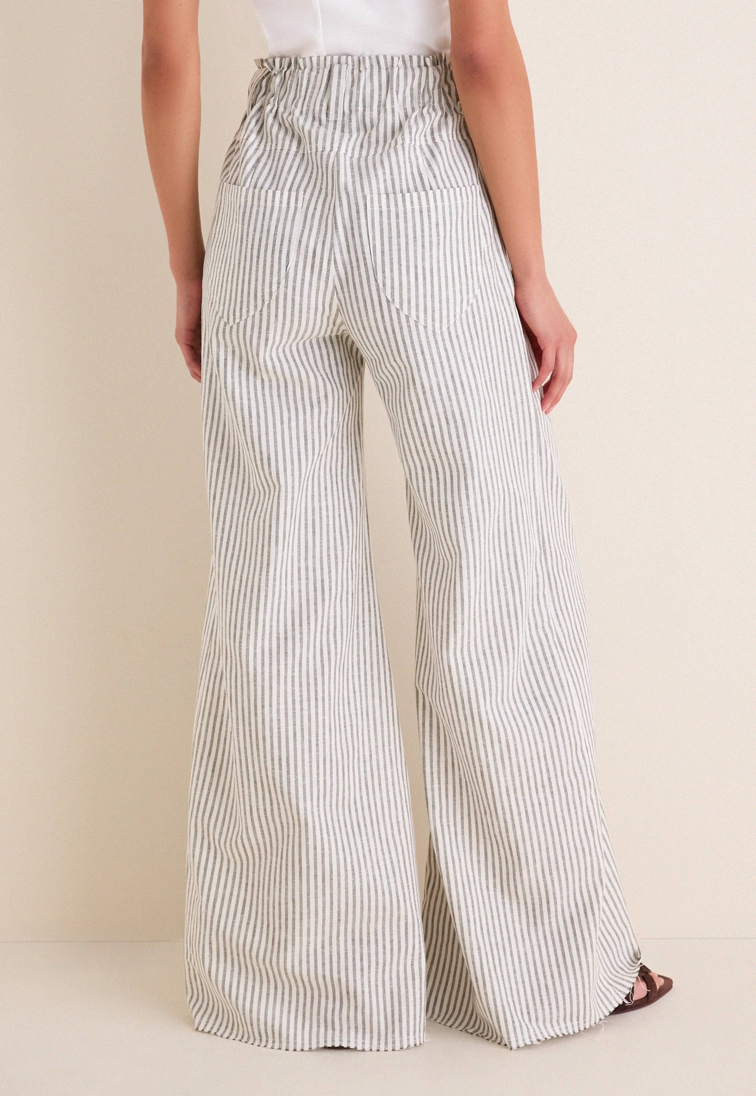 Juniper Stripe Linen Tulip Wide Leg Pant sold by Tuckernuck product image thumbnail 4