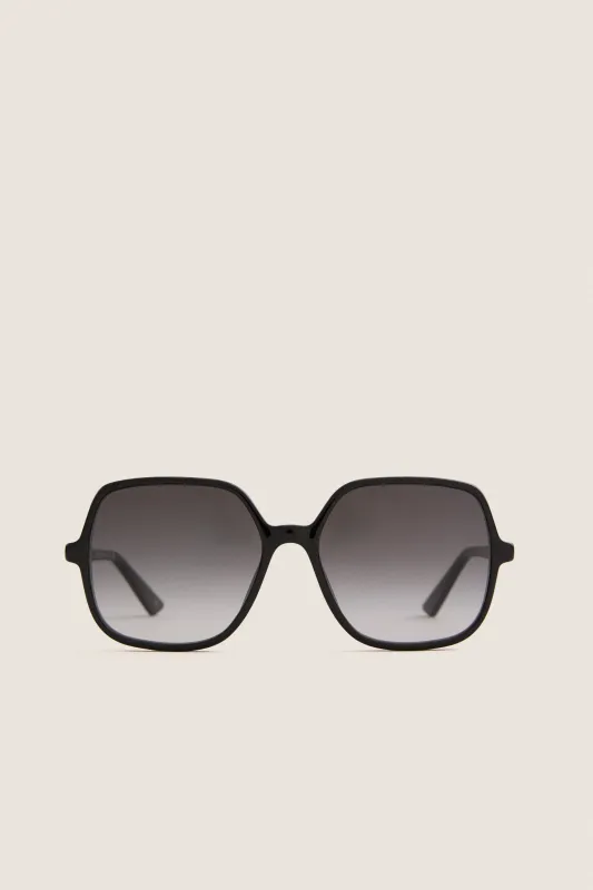 Shiny Black Judy Sunglasses made by Chloe