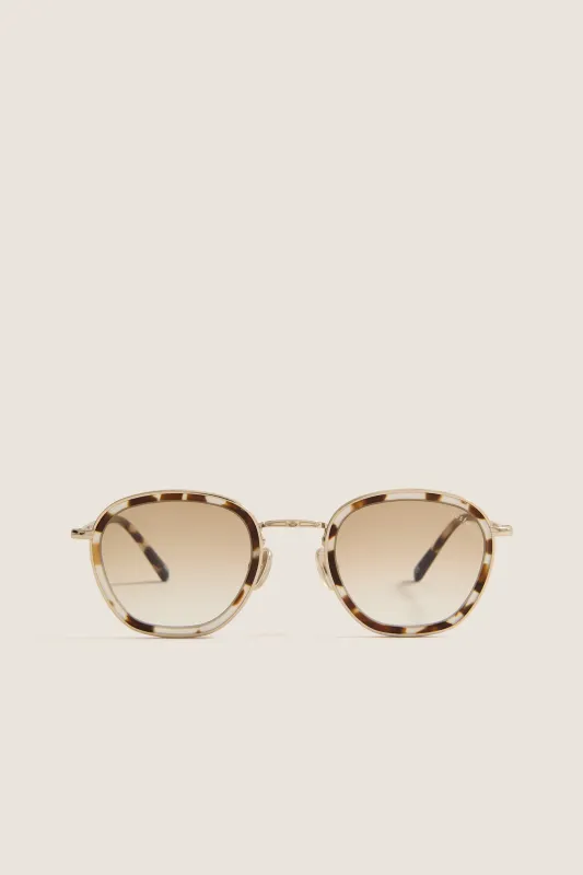 White Tortoise Prince Tate Sunglasses made by Illesteva