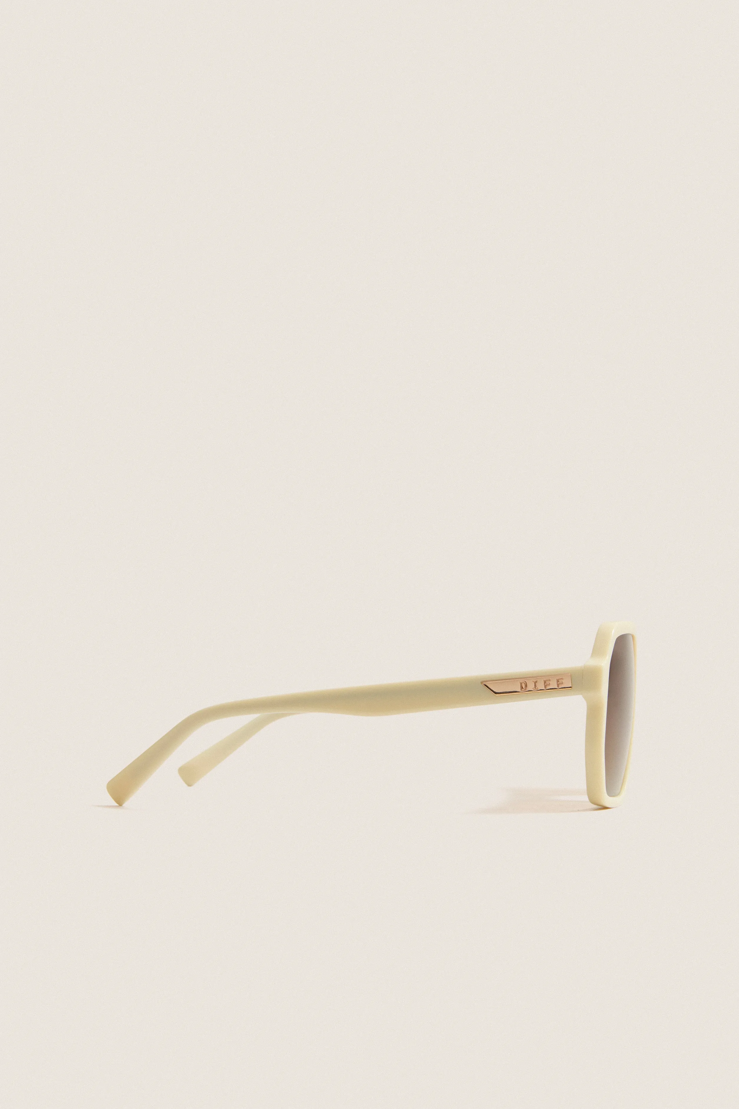 Courtside Ivory Polarized Cameron Sunglasses sold by Tuckernuck product image thumbnail 4