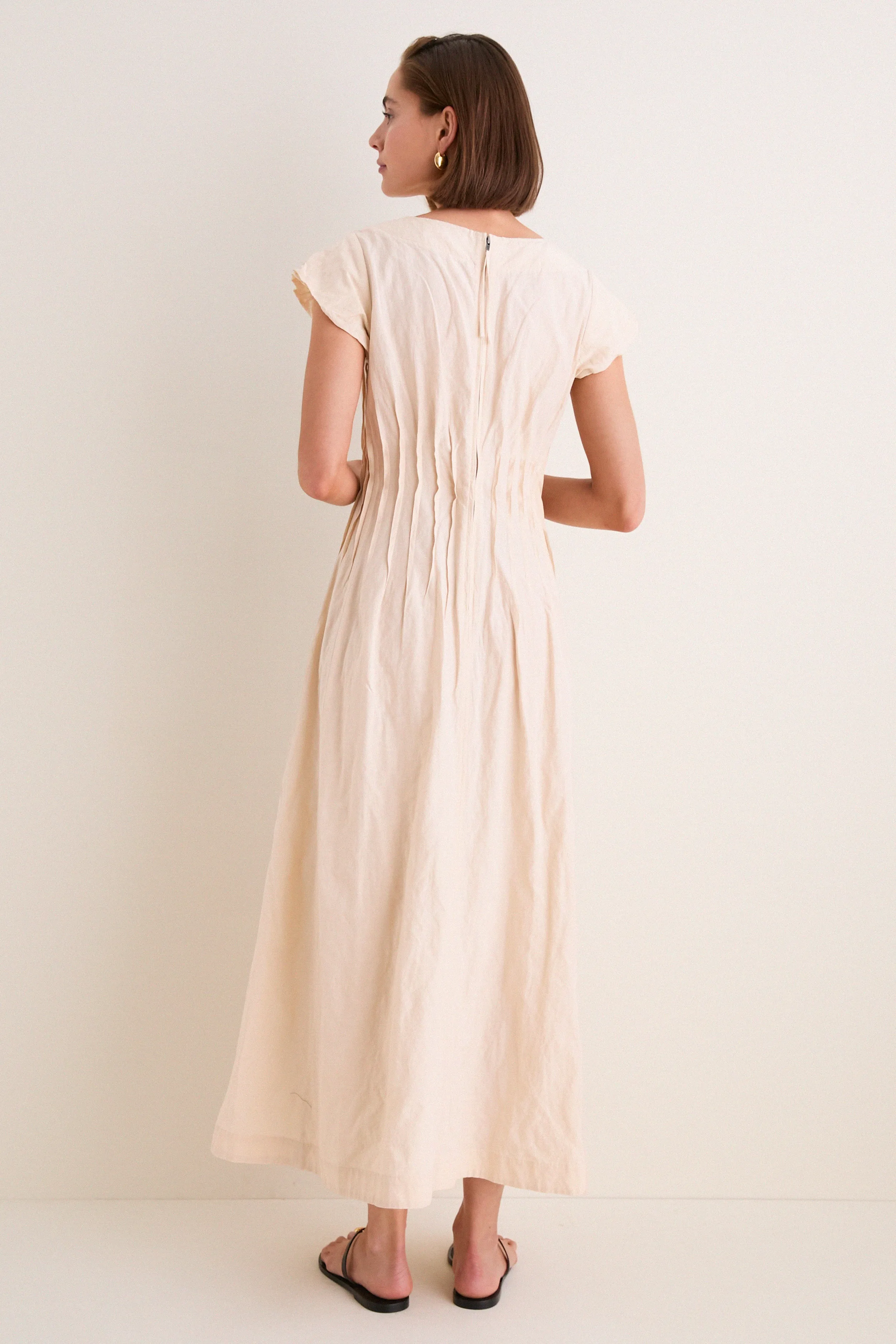 Shell Maravilla Pintuck Maxi sold by Tuckernuck product image thumbnail 4