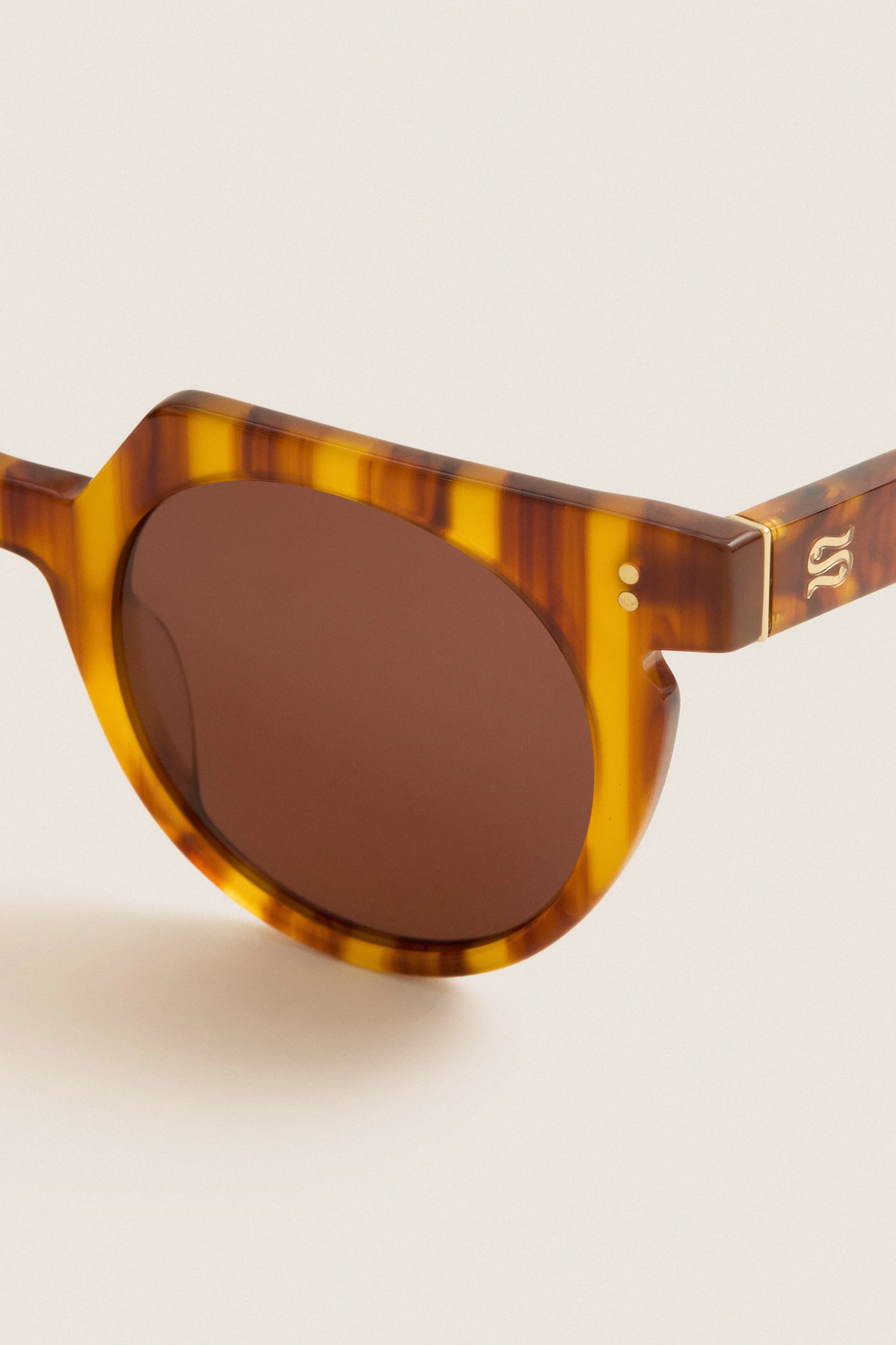 Match Play Aster Sunglasses sold by Tuckernuck product image thumbnail 5