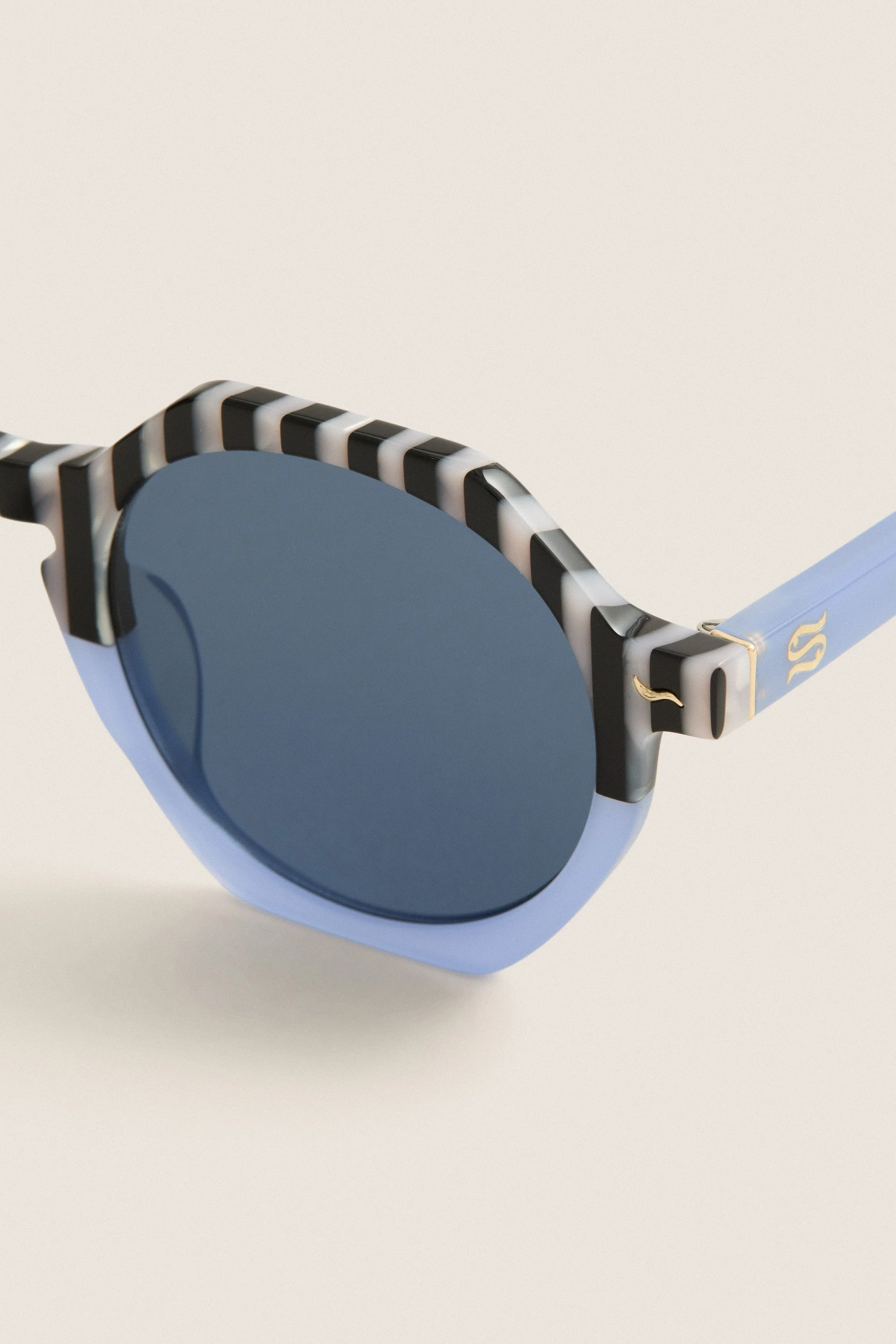 Pool Boy Blues Millie Sunglasses sold by Tuckernuck product image thumbnail 5