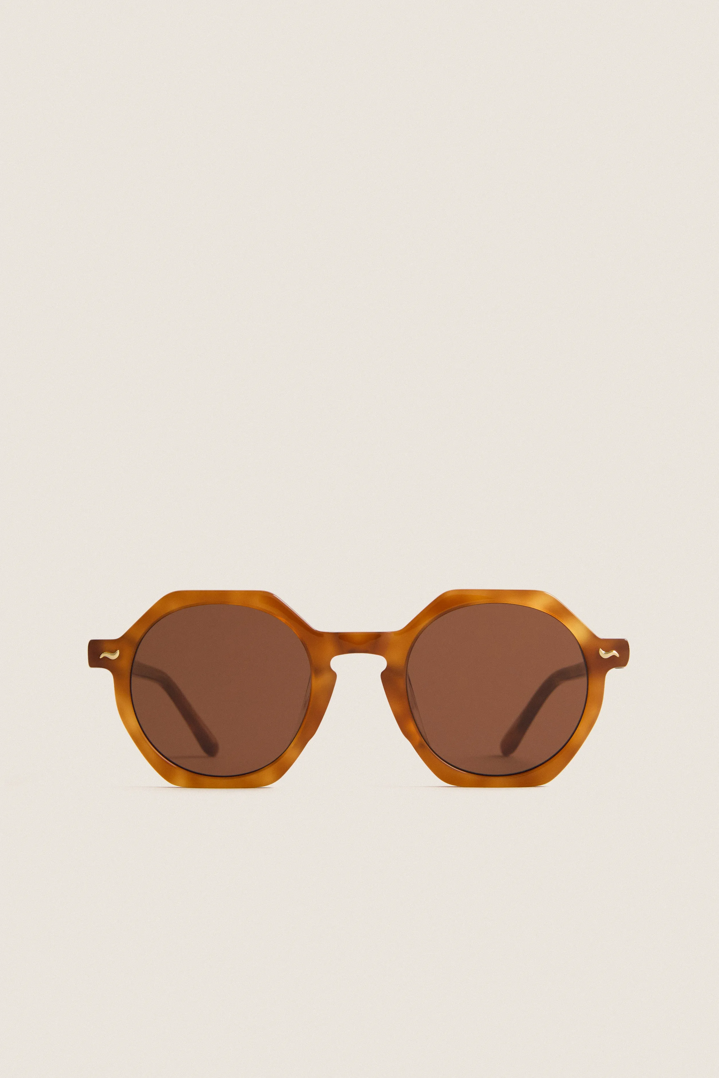 Carmelo Glaze Millie Sunglasses sold by Tuckernuck