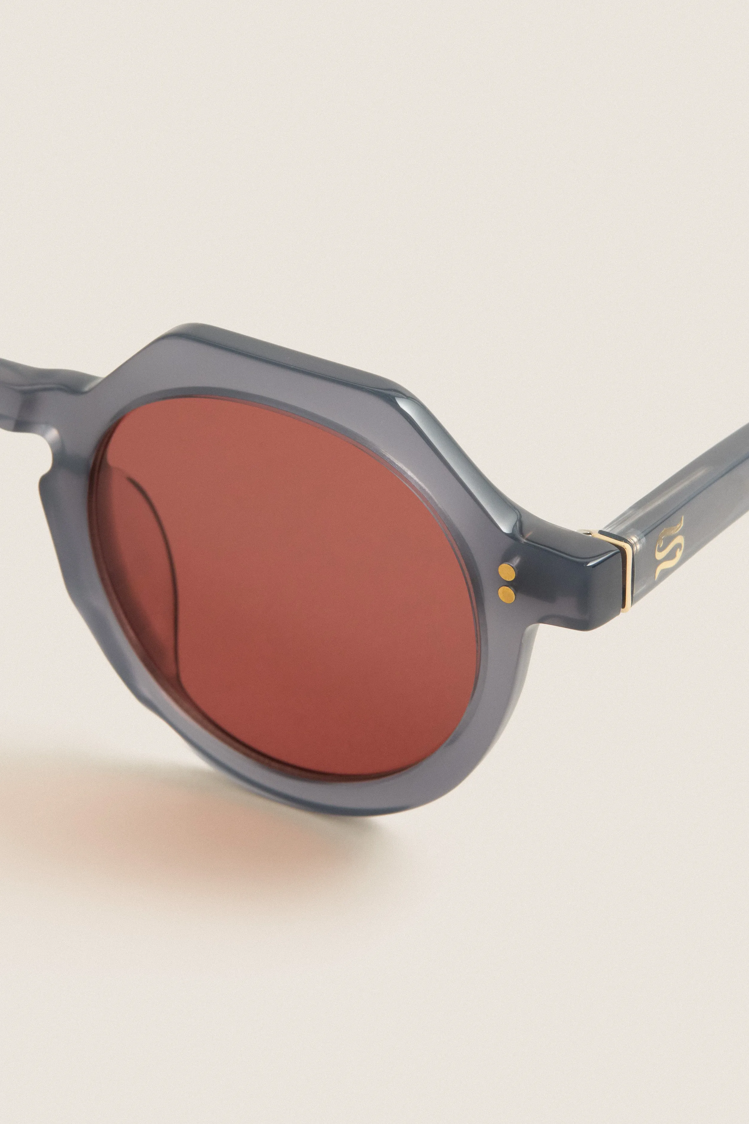 Last Call Georgie Sunglasses sold by Tuckernuck product image thumbnail 5