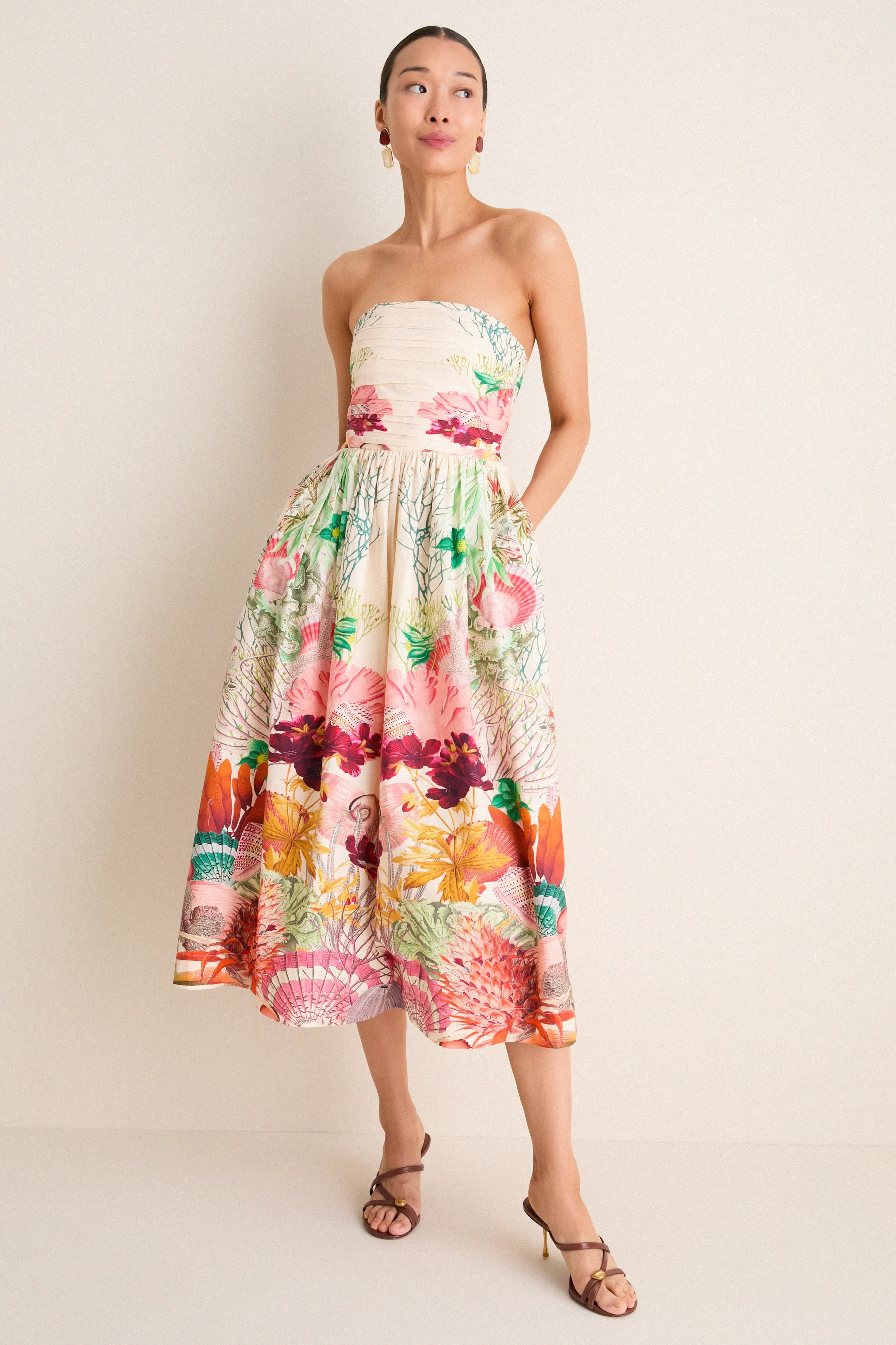 Sea Elements Mana Dress sold by Tuckernuck