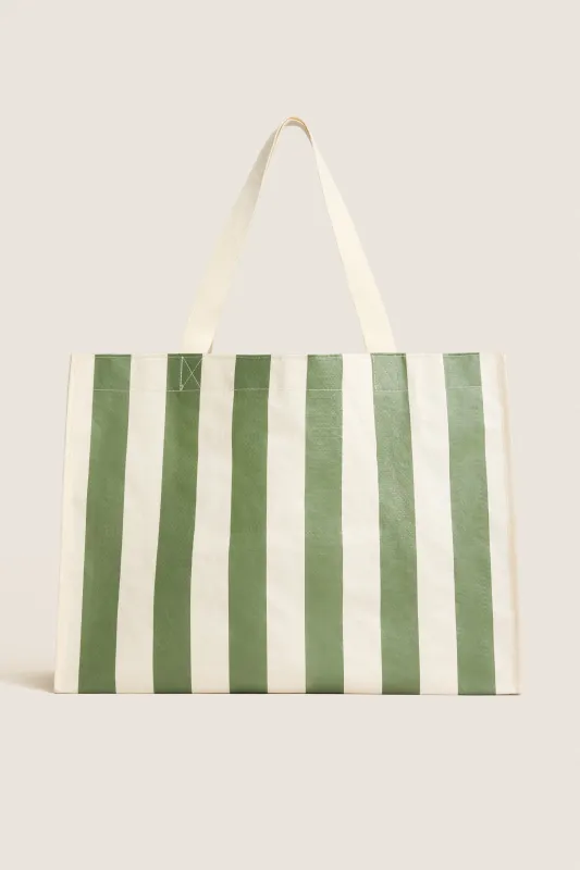 The Vacay Carryall Beach Bag made by Sunnylife