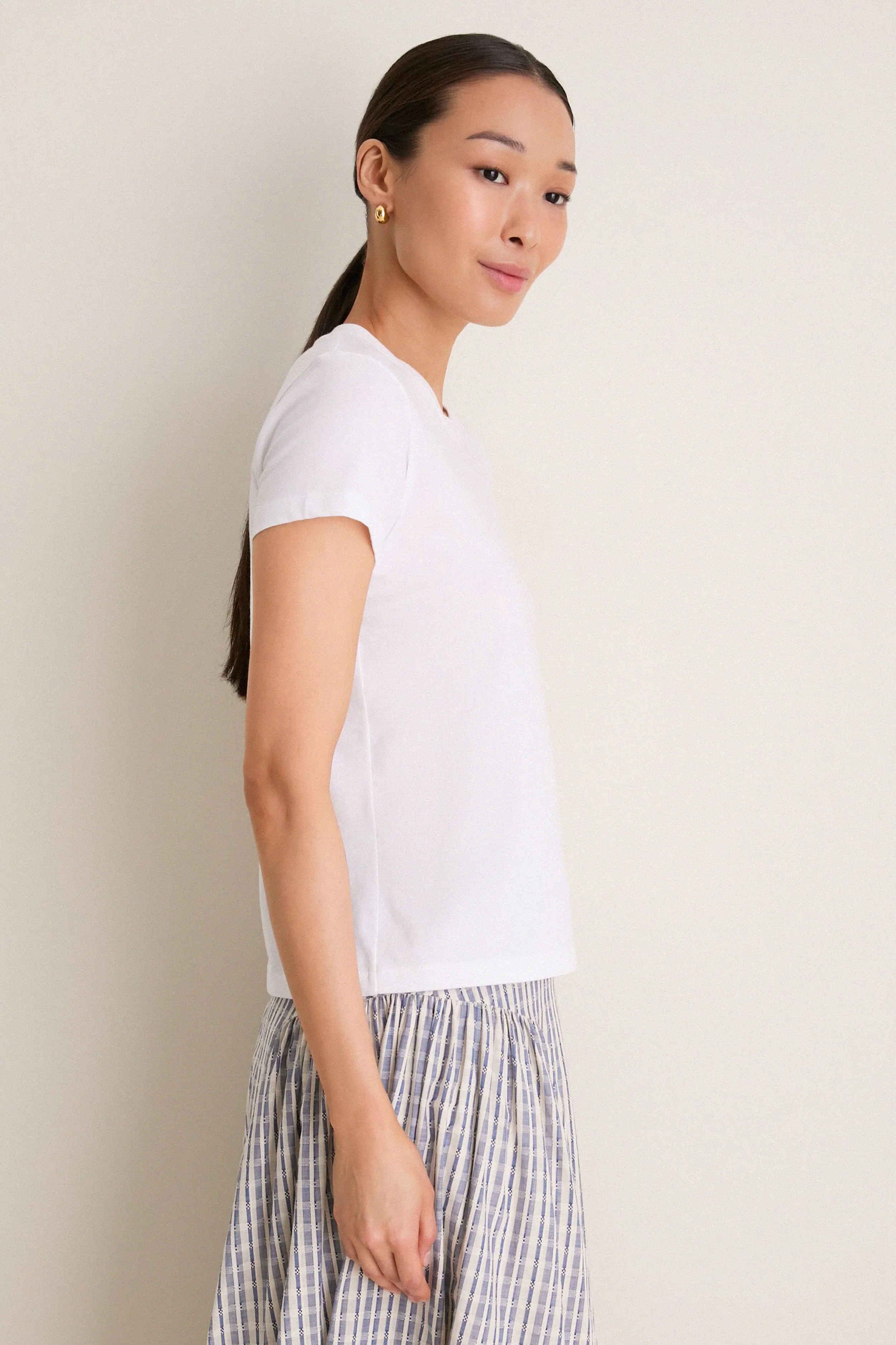 White Perry Slim Classic Tee sold by Tuckernuck product image thumbnail 4