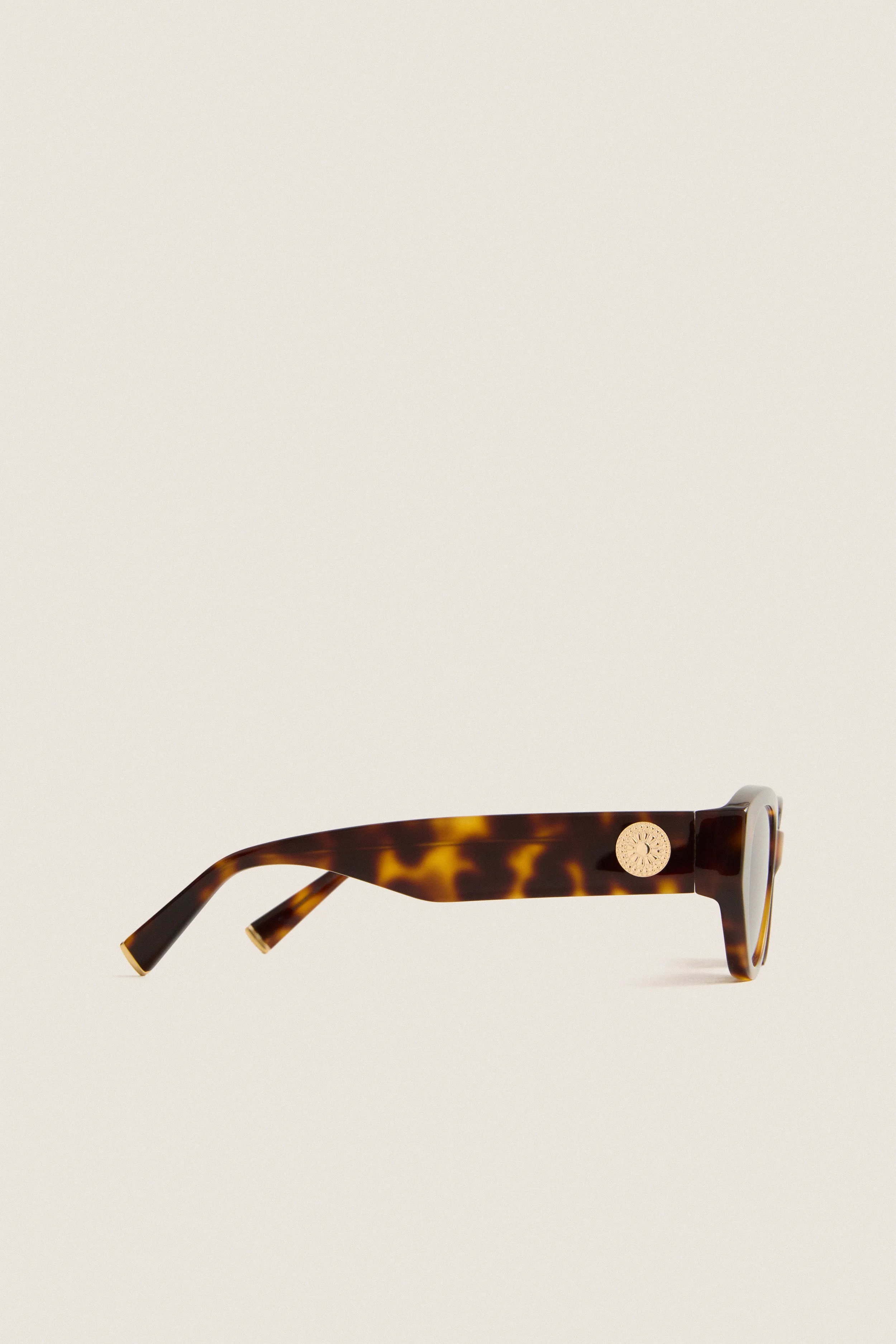Tortoise Meli Icon Sunglasses sold by Tuckernuck product image thumbnail 4